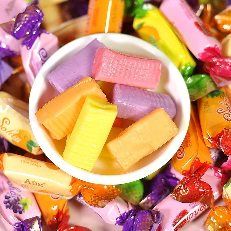 Sugus Assorted Flavour Chews Candy 250 G image number 1