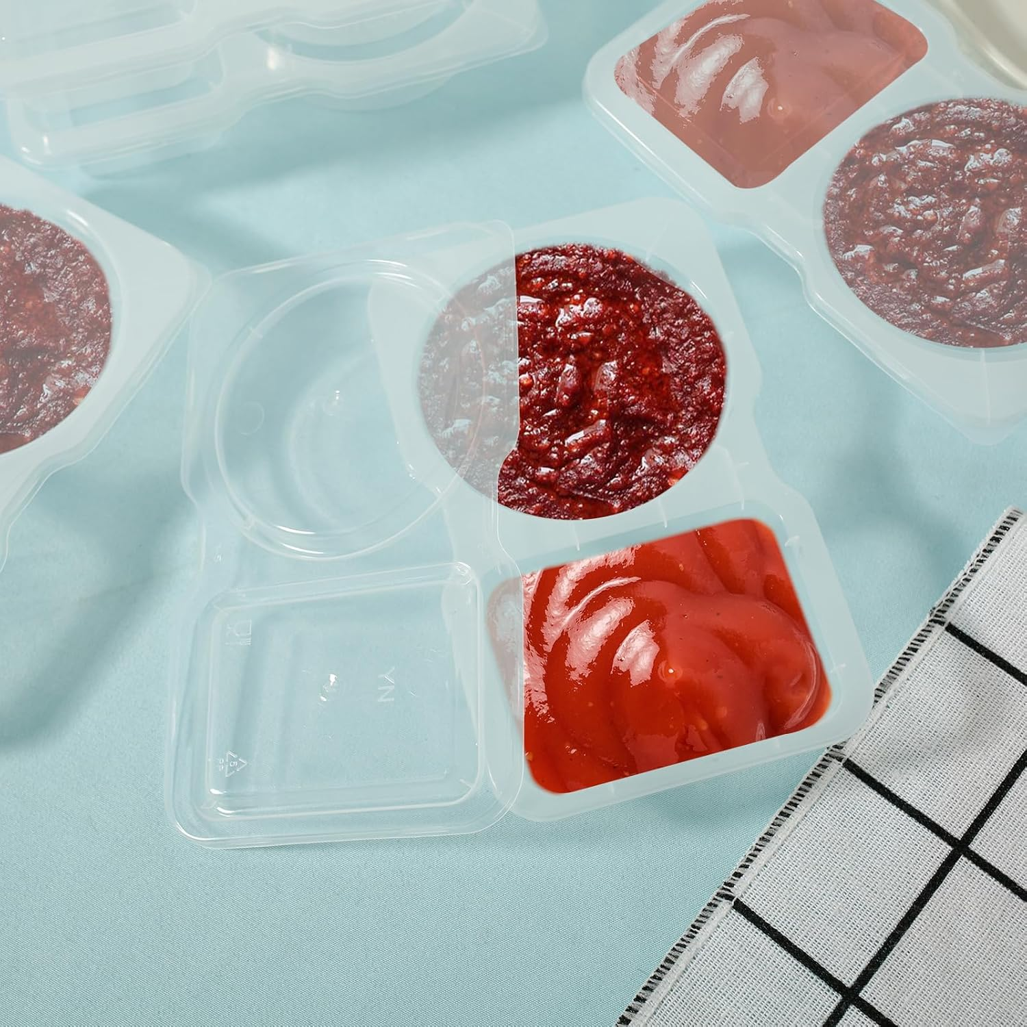 40Pcs Double Compartment Condiment Container Plastic Clear 2 Compartment Snack Containers with Lids Multipurpose Leak-Proof Snack Containers for Sauces Dips Snacks (Clear-40Pcs) - Clear-80Pcs image number 5