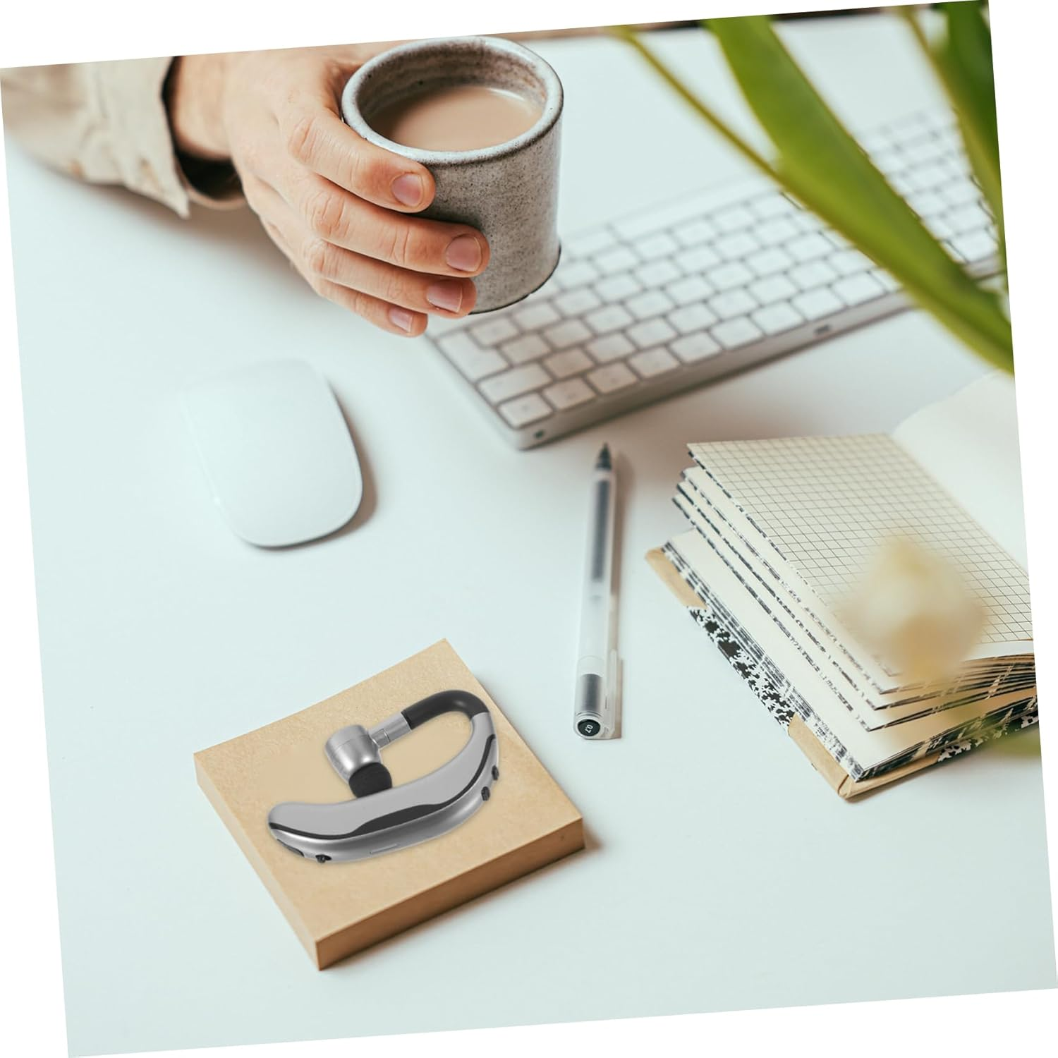 LALAFINA Wireless Sports Headphones Stereo Earphones for Swimming Handsfree Use Earhooks image number 2