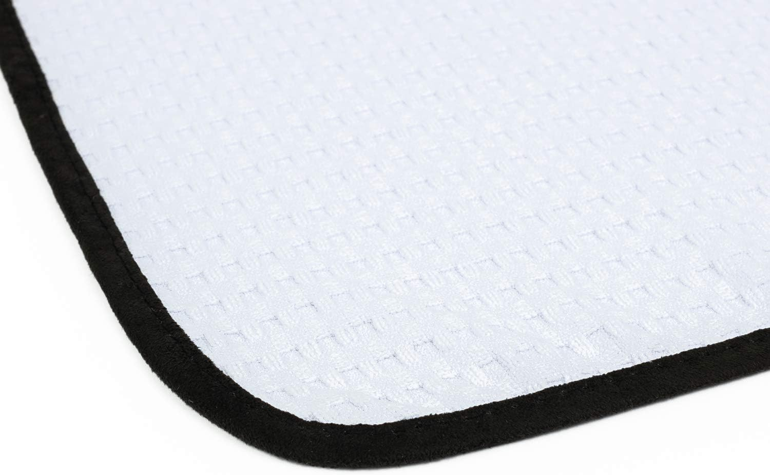 The RAG Company Huge Dry Me a River 26 In. X 59 In. Professional Korean 70/30 Microfiber Waffle-Weave Drying & Detailing Towel image number 3