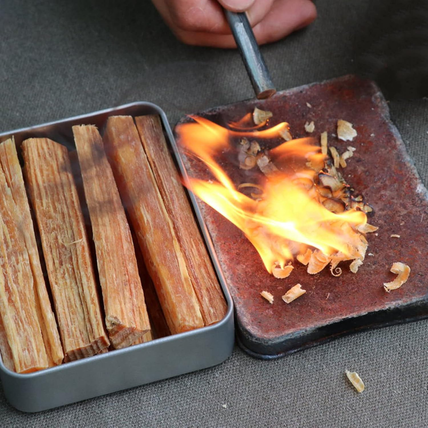 WDOPEN Fire Starting Kit,Outdoor Survival Kit,Includes Multiple Fire Starting Systems and Emergency Tinder Sources,Perfect for Camping, Hiking image number 2