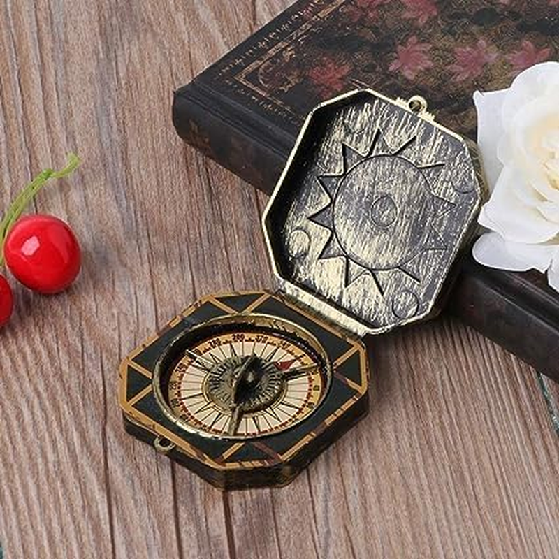Metallic Compass Ornament, Nautical Compass Pirate Captain Costume Ornament Halloween Party Cosplay Decoration Design Accessories Props,Adult' Costumes