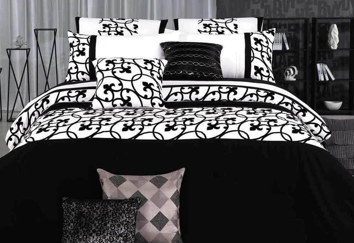 Luxton Lyde Black White Quilt Cover Set, Textured Pintucking Designed 3Pcs Duvet Cover Set (King Size) image number 7