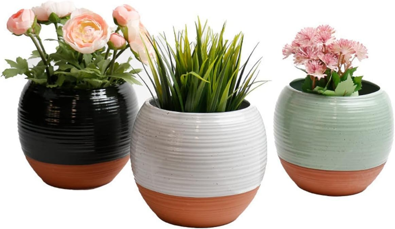 Sill and Sage Terracotta Style Planter, Black