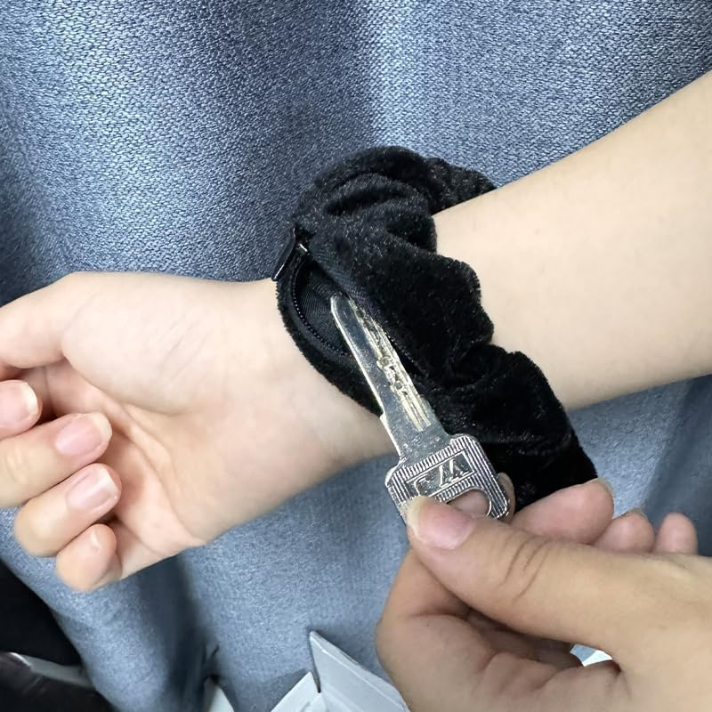 Velvet Hair Scrunchies with Zipper Pocket,2Pcs Velvet Scrunchies with Pocket Hidden Zipper,Velvet Hair Ties Velvet Hair Scrunchie with Zip Pocket,Black Velvet Scrunchies Zipper Pocket Hair Scrunchie image number 1