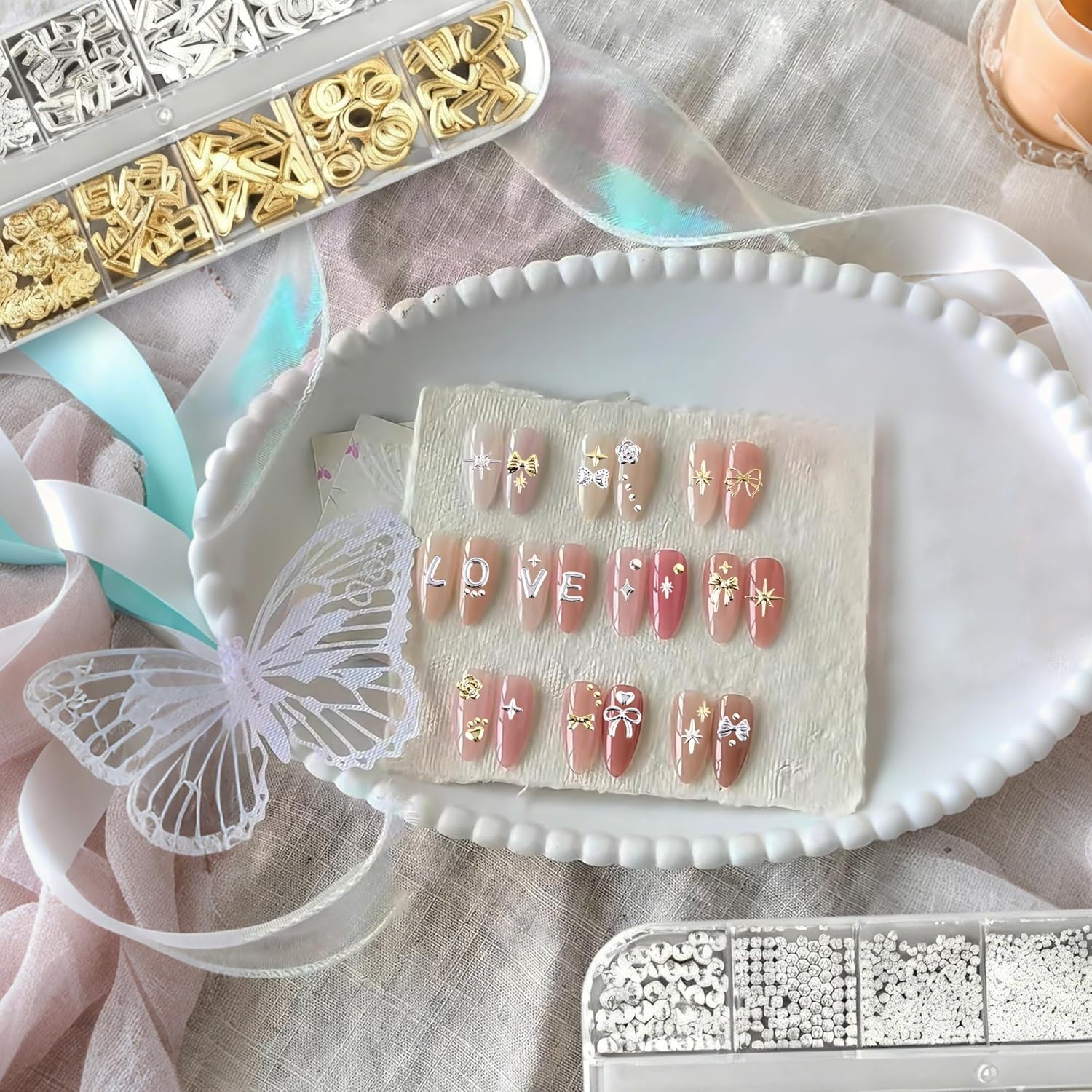 VVQWCY 4 Boxes of Nail Charms, 48 Types Charms Nails, Gold Silver Star Bows Letter Flowers Hearts Dots Nail Decoration image number 5