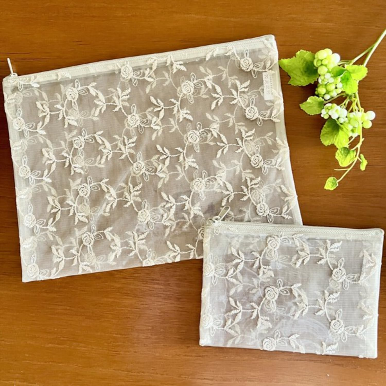 Vivien WK2316A1 Pouch, Beige image number 3