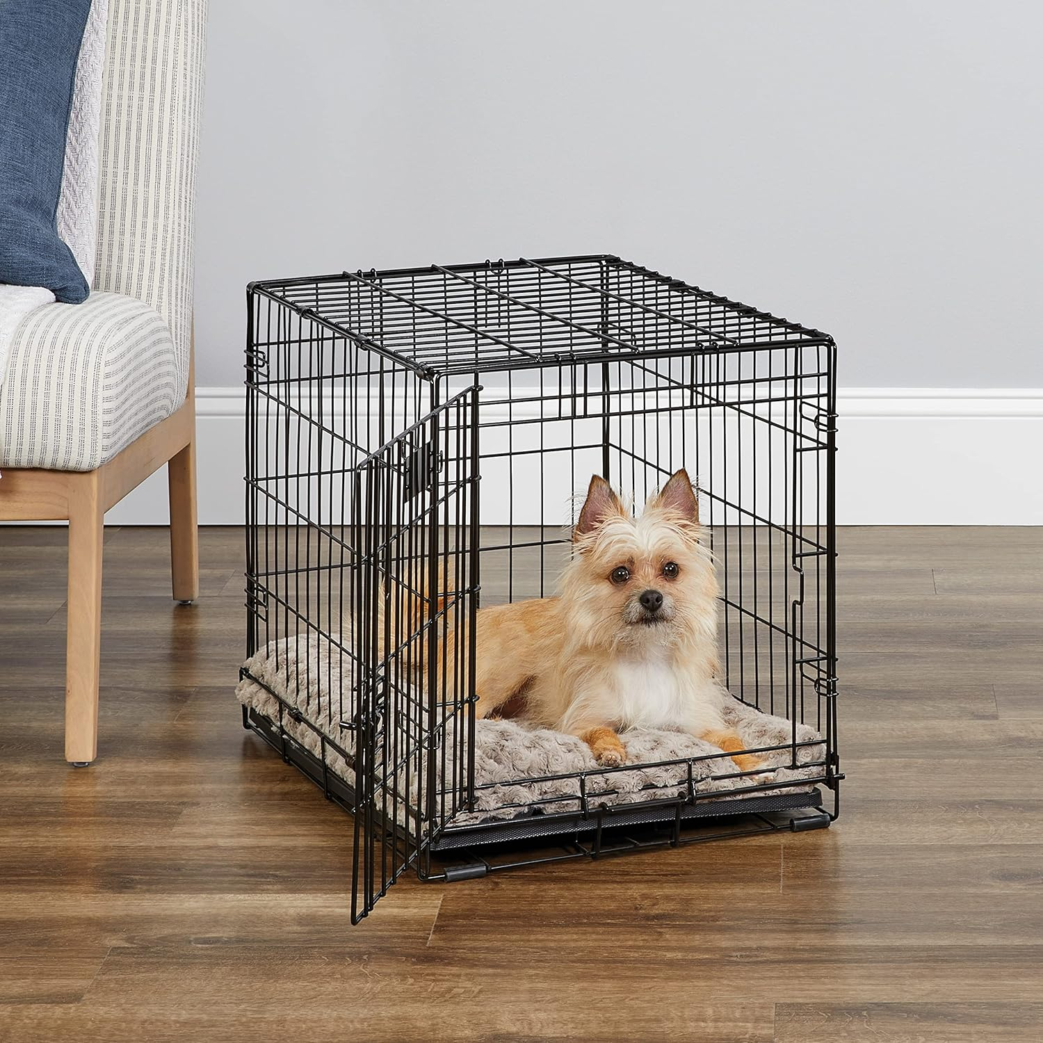 Midwest Homes for Pets Newly Enhanced Single Door Icrate Dog Crate, Includes Leak-Proof Pan, Floor Protecting Feet, Divider Panel & New Patented Features image number 6