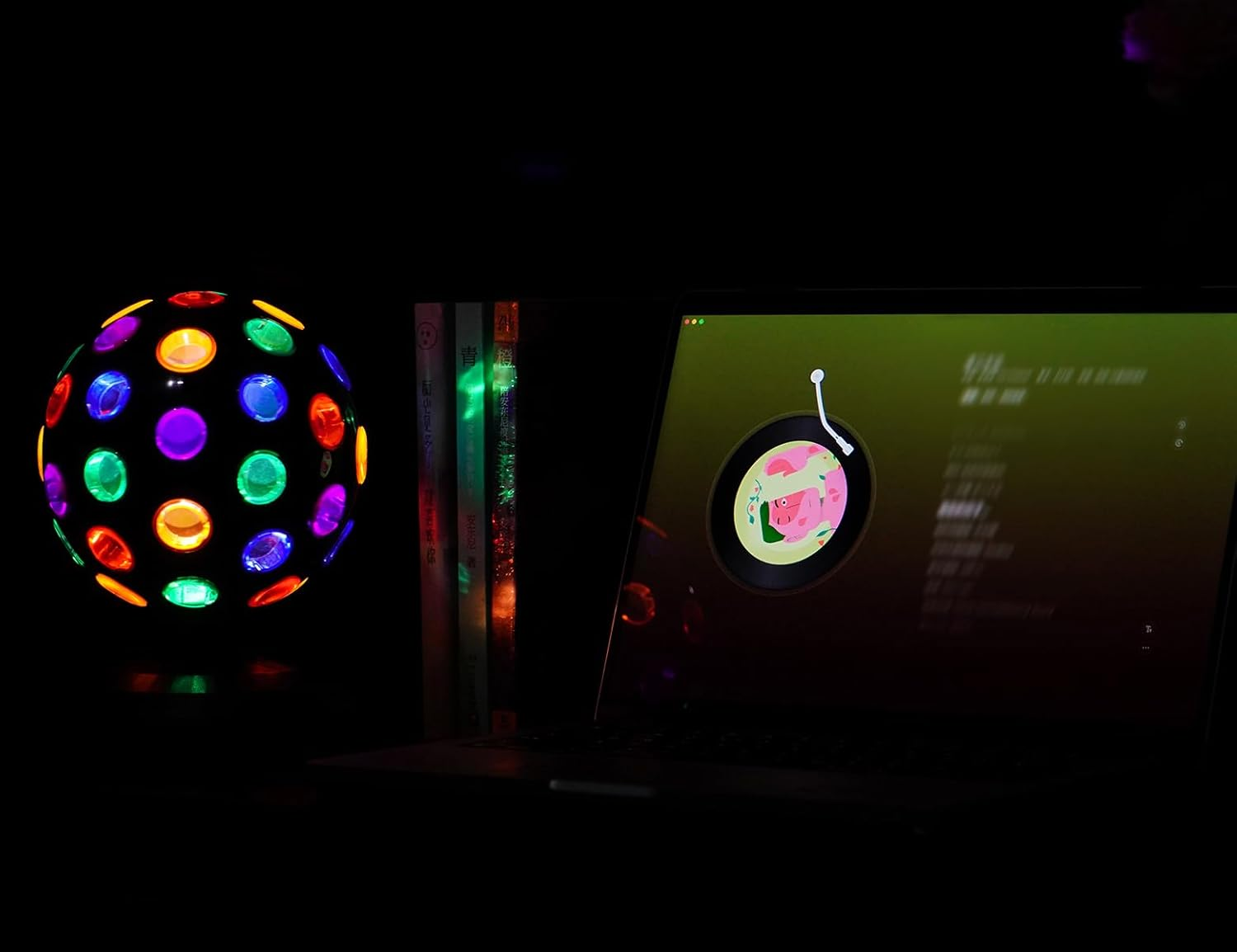 Zycolor 360&deg; Rotating Disco Ball Light with Strobe & Multicolor Modes - Usb/Battery Powered Party Lights for DJ, Xmas, Bar Decor (Black) image number 4