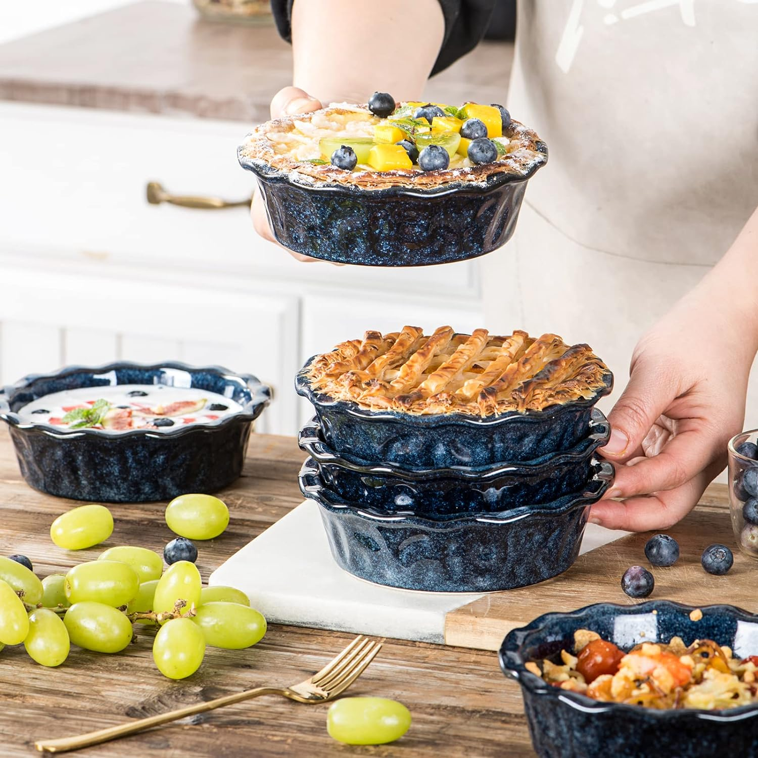 Vicrays Ceramic Pie Pan for Baking - 5.5 Inch Small Pie Plates Deep Dish round Pot Casserole Mini Serving Bowl, Microwave Oven Safe for Dessert Apple Pie Cake Tart Pizza, Set of 6, Blue