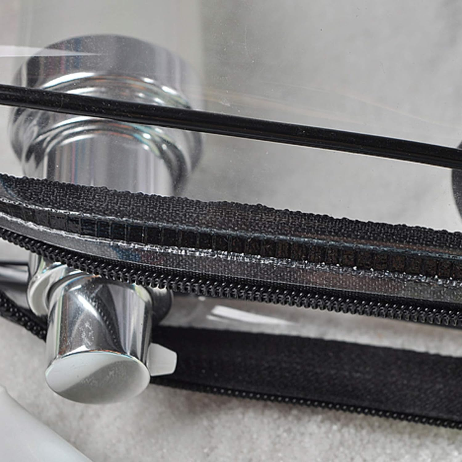 XUNQUCOM Clear Cosmetic Bag, Travel Toiletry Bag Set with Zipper, PVC Make-Up Pouch Handle Straps for Women Men，Set of 3 image number 4