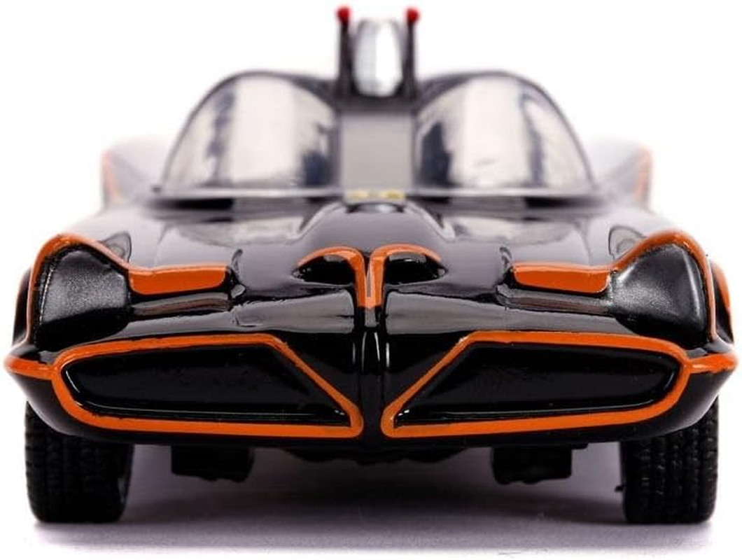 Jada Toys DC Comics 1:32 Classic TV Series 1966 Batmobile Die-Cast Car with Batman Figure image number 6