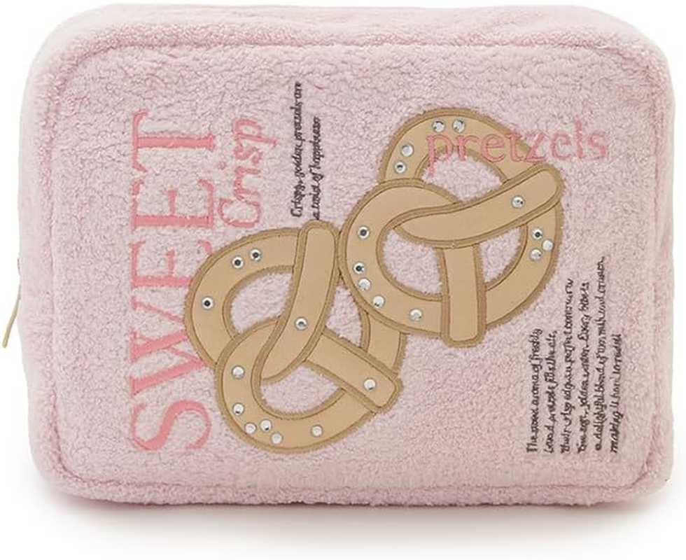 Snidel SHGG254215 Pretzel Pouch
