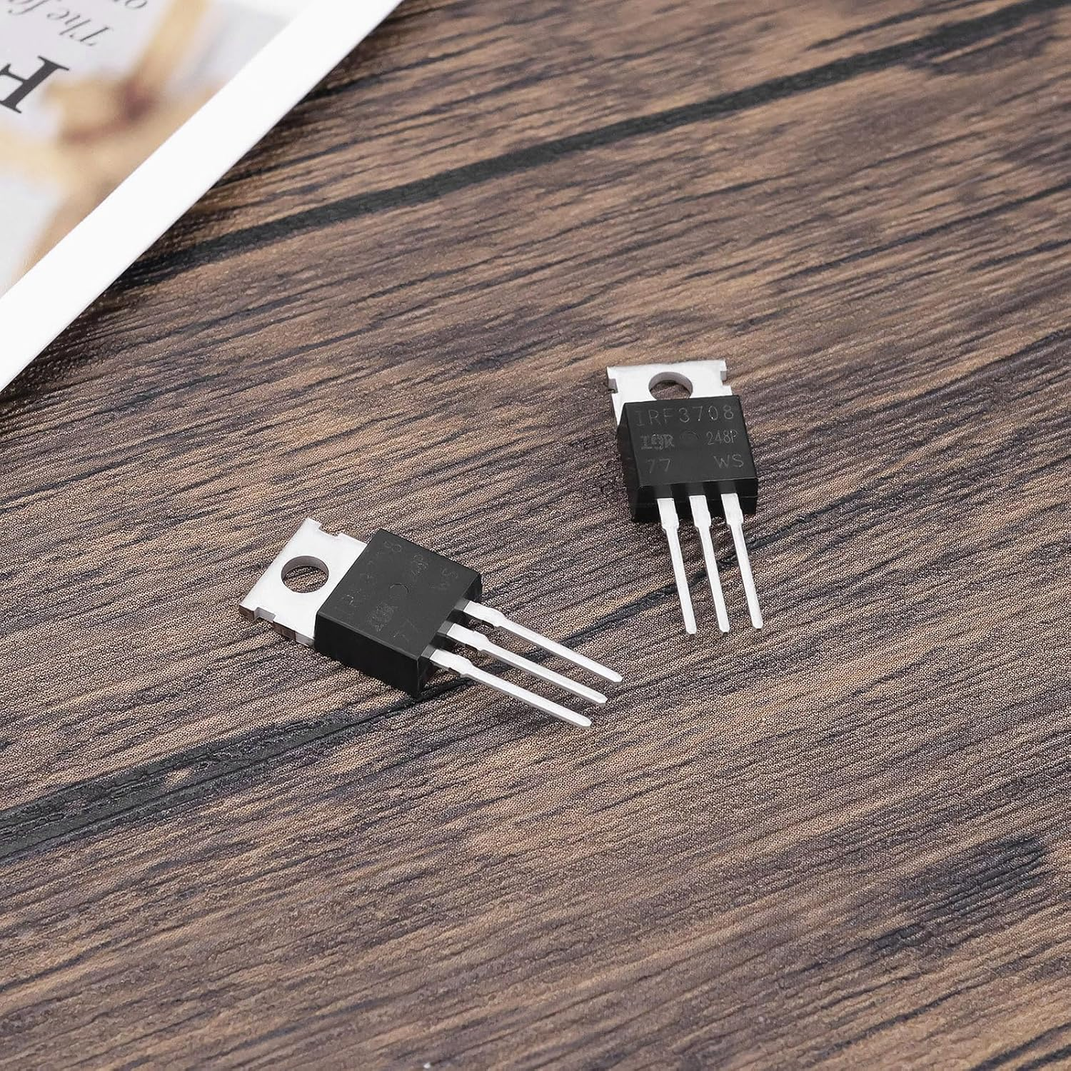 Be in Your Mind 10Pcs MOSFET Transistors IRF3708 MOSFET Transistors N-Channel Power Mosfet Transistor TO220 30V 62A for Electronic Applications image number 1