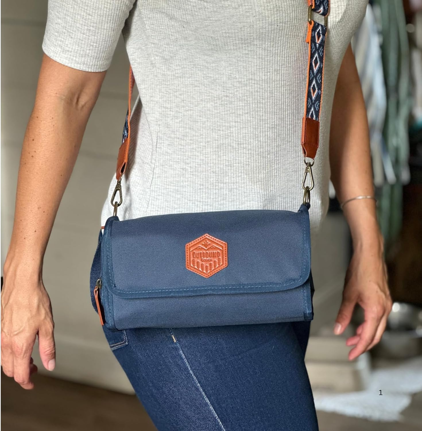 Crossbody Diaper Bag, Small Diaper Bag, Diaper and Wipes Pouch image number 3