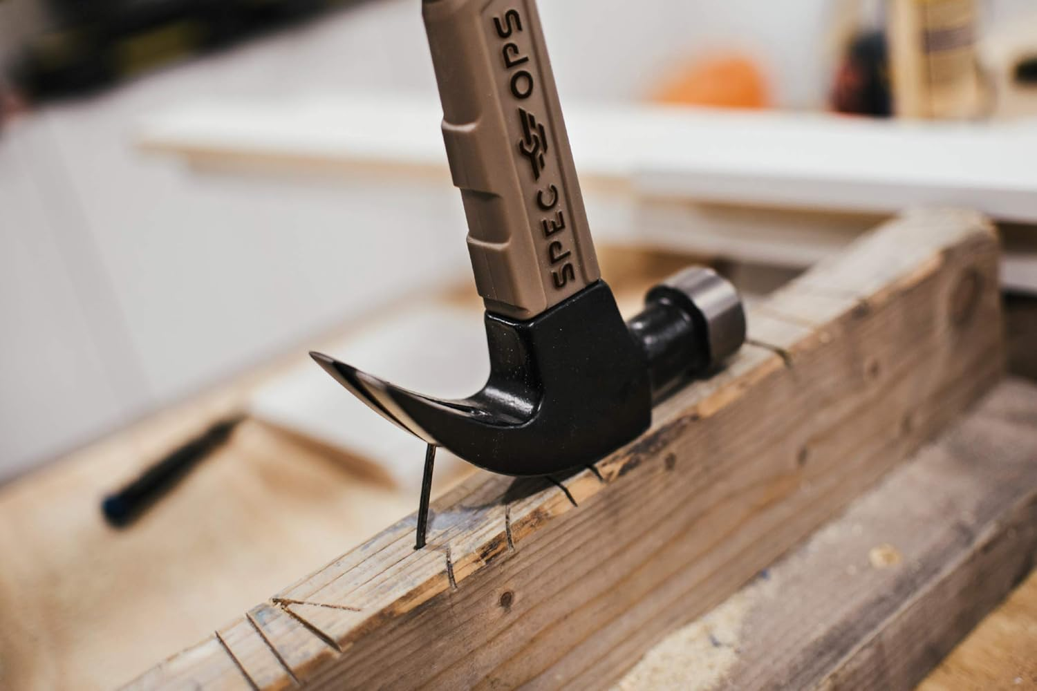 Spec Ops Tools Fiberglass Hammer, 20 Oz, Smooth Face, Curved Claw, Shock-Absorbing Grip, 3% Donated to Veterans image number 4