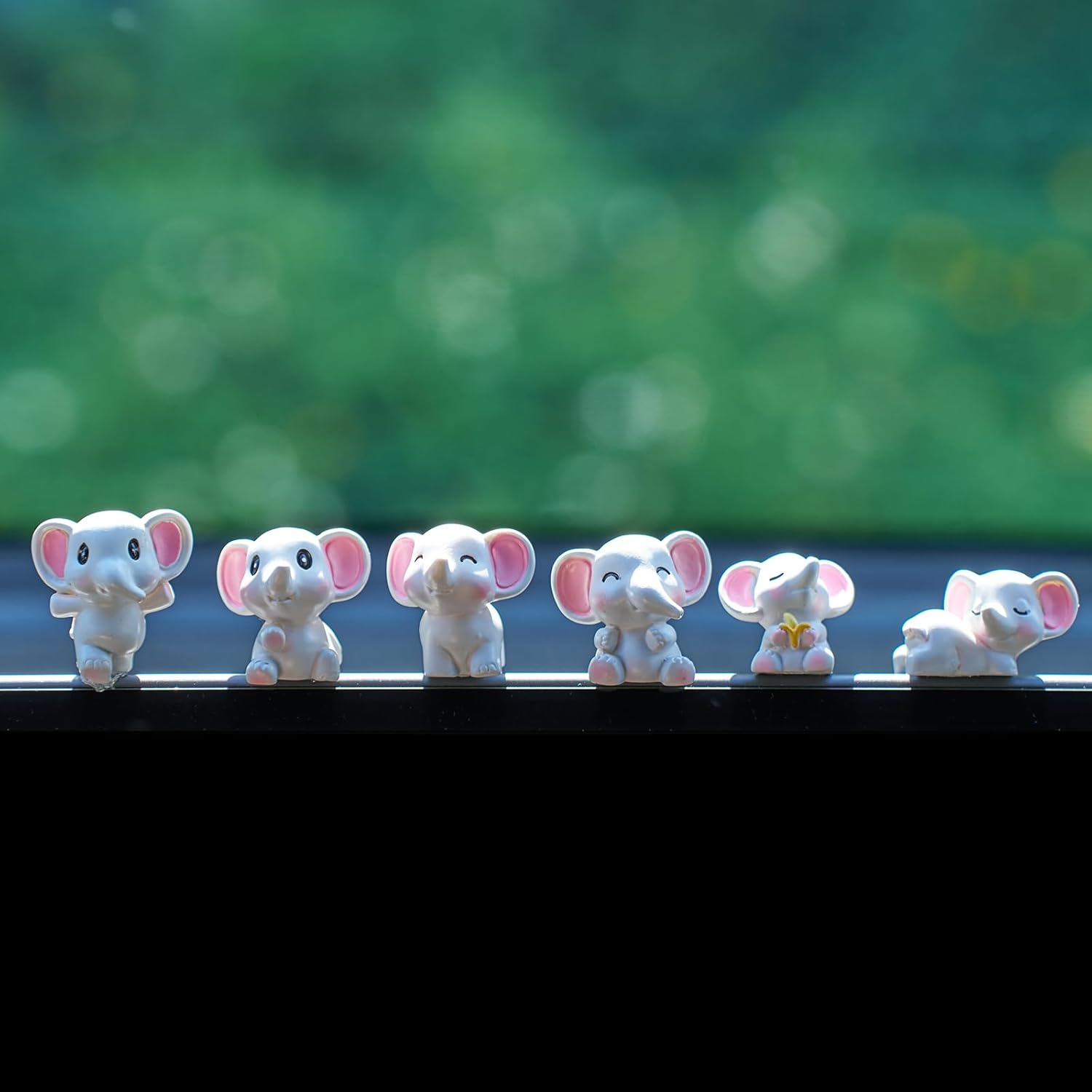 Rislobx Mini Resin Elephants Car Dashboard Decorations, 4PCS Cute Elephant Rear View Mirror Screen Ornament Interior Accessories for Home Office