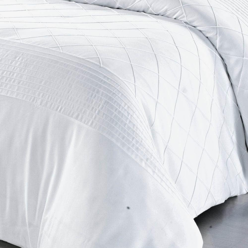 King White Diamond Cross Quilt Cover Set, Lamere White Doona Cover Set, 3Pc Rich Pintuck Duvet Cover Set (King Size) image number 3