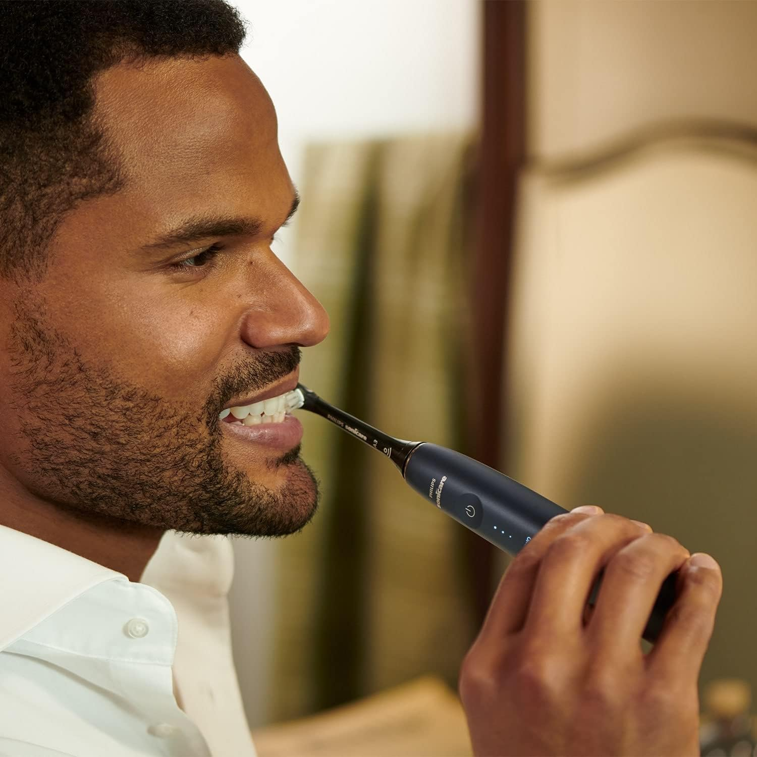 Philips Sonicare 9900 Prestige Our Most Advanced Electric Toothbrush HX9992/12 with Senseiq, All-In-One Brush Head, Artificial Intelligence in the Philips Sonicare App, Midnight Blue image number 2