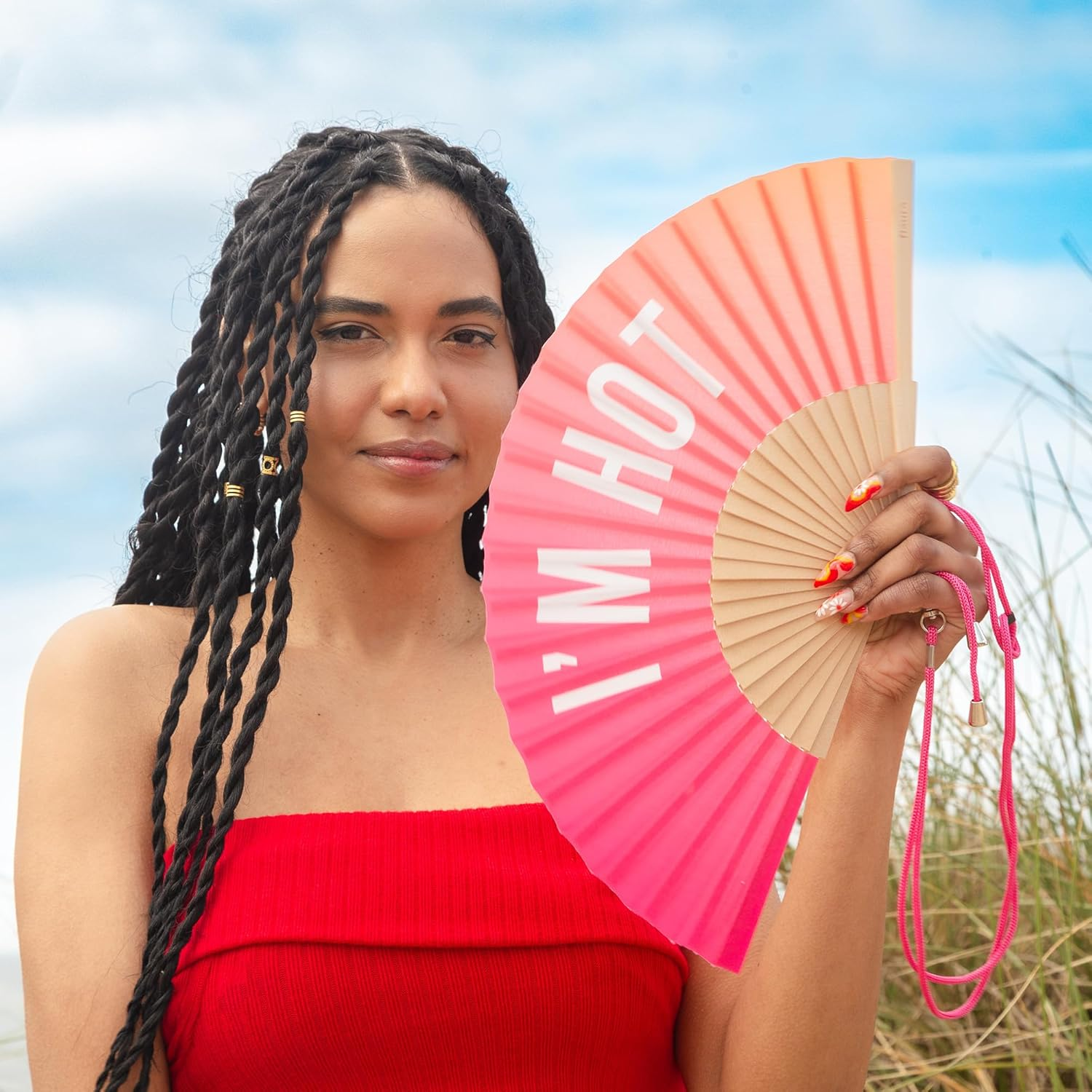 Fisura - Original Handheld Folding Fan with Message"I&rsquo;M Hot". Gradient Wooden Fan. Original Holding Hand Fans. Birthday Gifts Wedding Party Decoration. Fan with Hanger Included - F*Hot, Pink image number 2