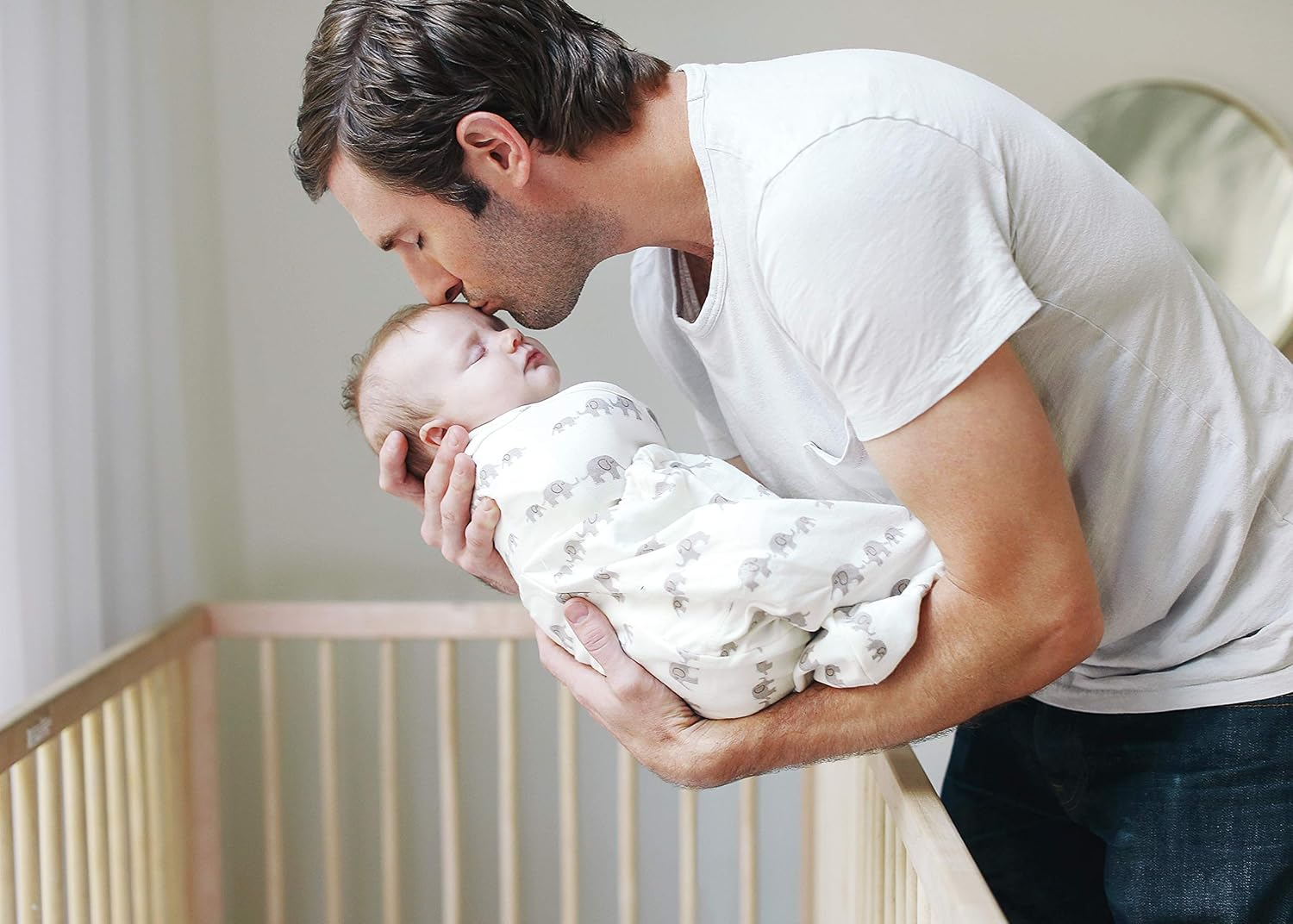 Ergobaby Swaddler - Elephant image number 3