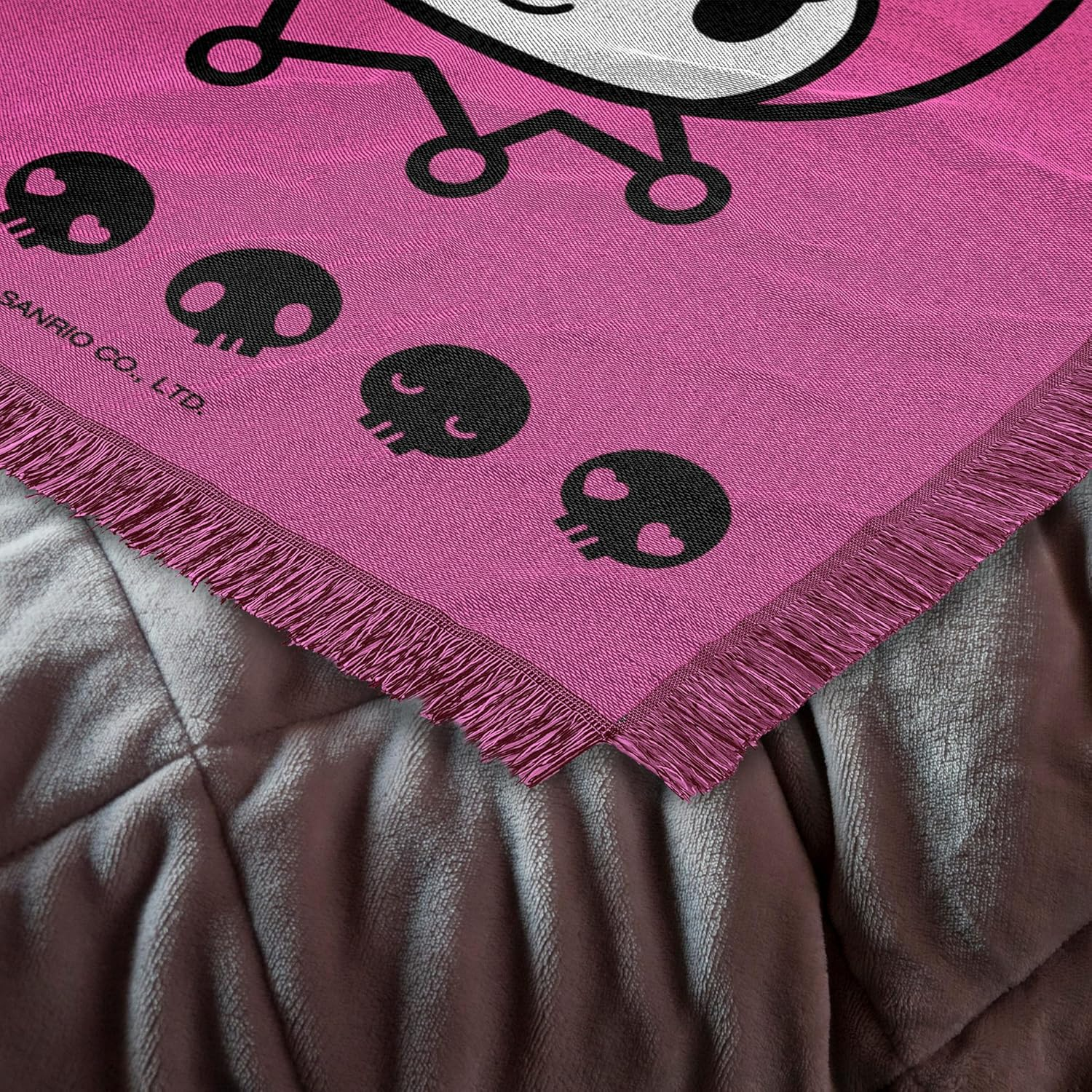 Northwest Woven Jacquard Throw Blanket, 46" X 60", Kuromi Sugar and Skulls