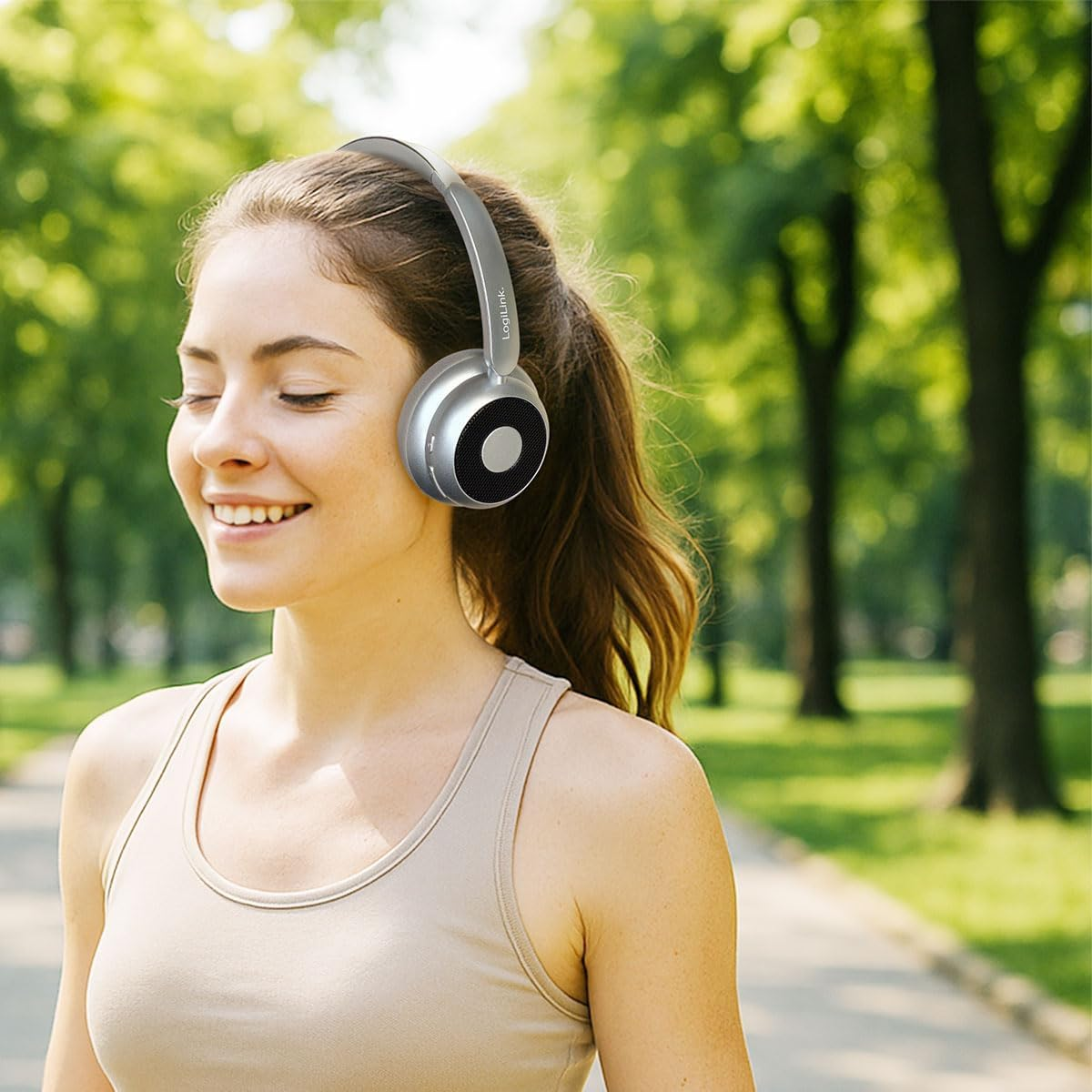 Logilink BT0072BR - BT 6.0 Aurasolo Headset with Additional 3.5 Mm AUX, Multifunction Control, 20 Hours Battery Life, Colour: Silver image number 1