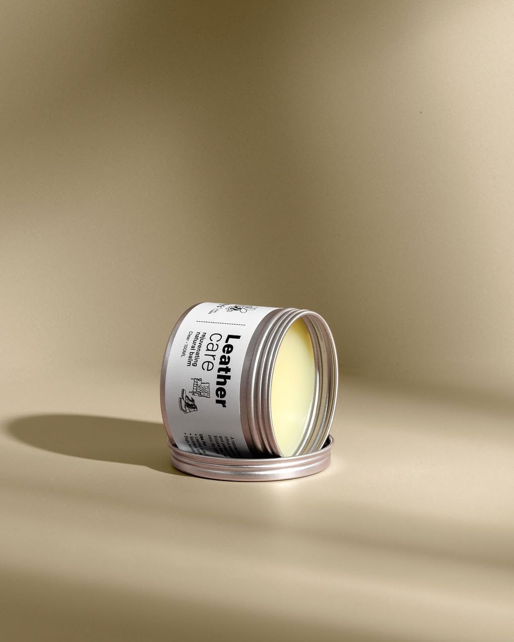 Gilly'S Leather Care 100Ml | Beeswax Leather Conditioner for Leather Sofa'S, Bags, Shoes & Car Seats | Water Repellent, Non-Toxic, Plant-Based, Softens & Restores Leather Suppleness image number 3