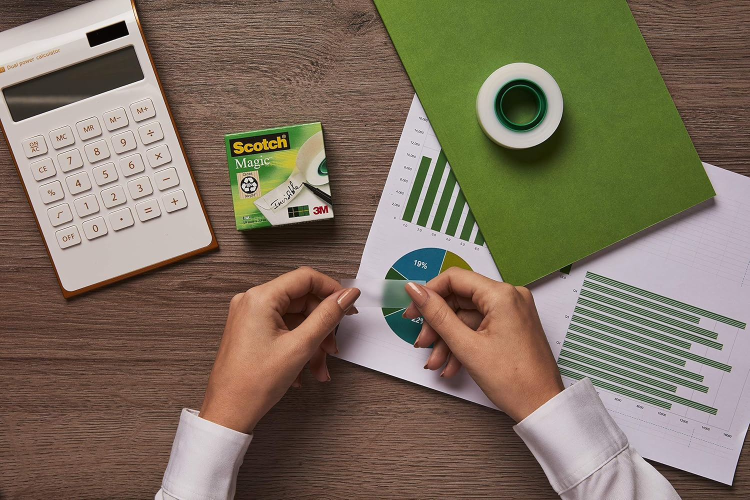 Scotch Magic Tape, Value Pack, 14 Rolls, 19 Mm X 33 M - General Purpose Sticky Tape for Document Repair, Labelling & Sealing