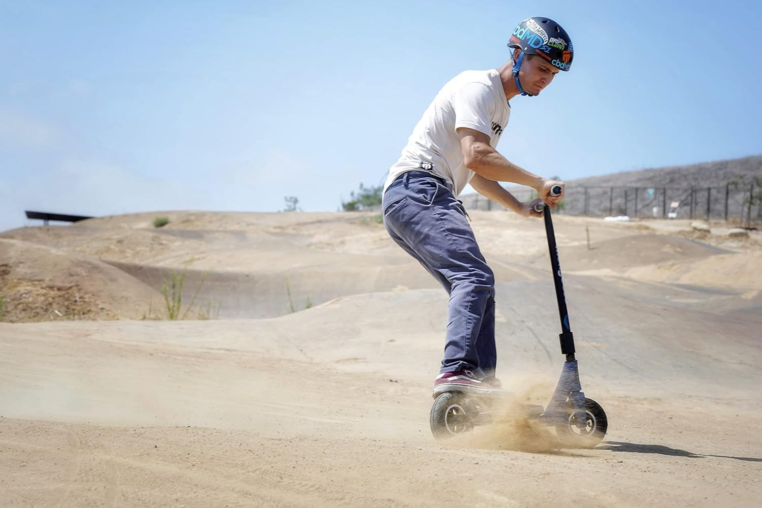 Mongoose Tread Kids and Adult Freestyle Dirt Scooter, 200Mm Big Air Filled Tires, Great for Dirt and Gravel, Ages 8 Years and Up, Max Rider Weight 220 Pounds image number 1