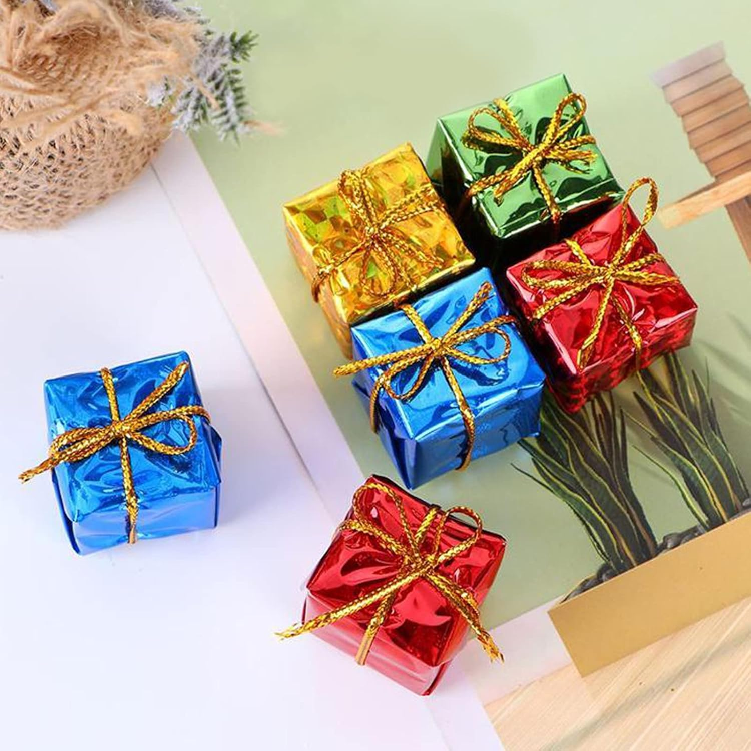 Christmas Tree Small Gift Boxes Hanging Decorations Ornaments Party Favors,24 PCS (Random Color) image number 2