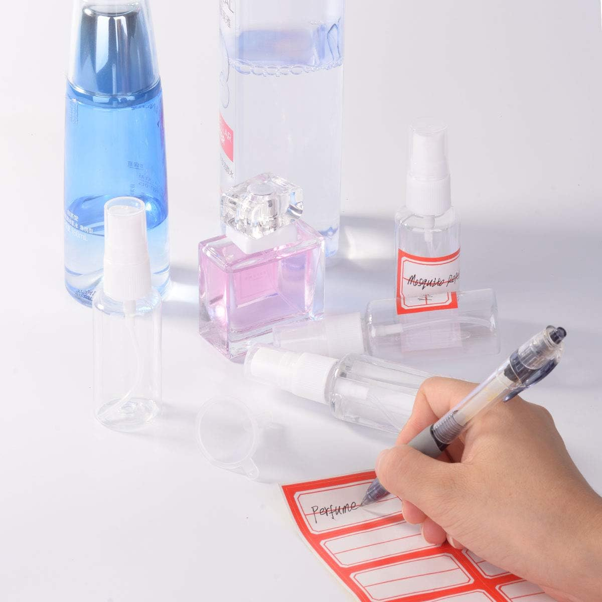 Spray Bottle, 1Oz/30Ml Small Plastic Fine Mist Spray Bottles, Mini Empty Travel Bottles with Funnels and Labels 6 Pack image number 4