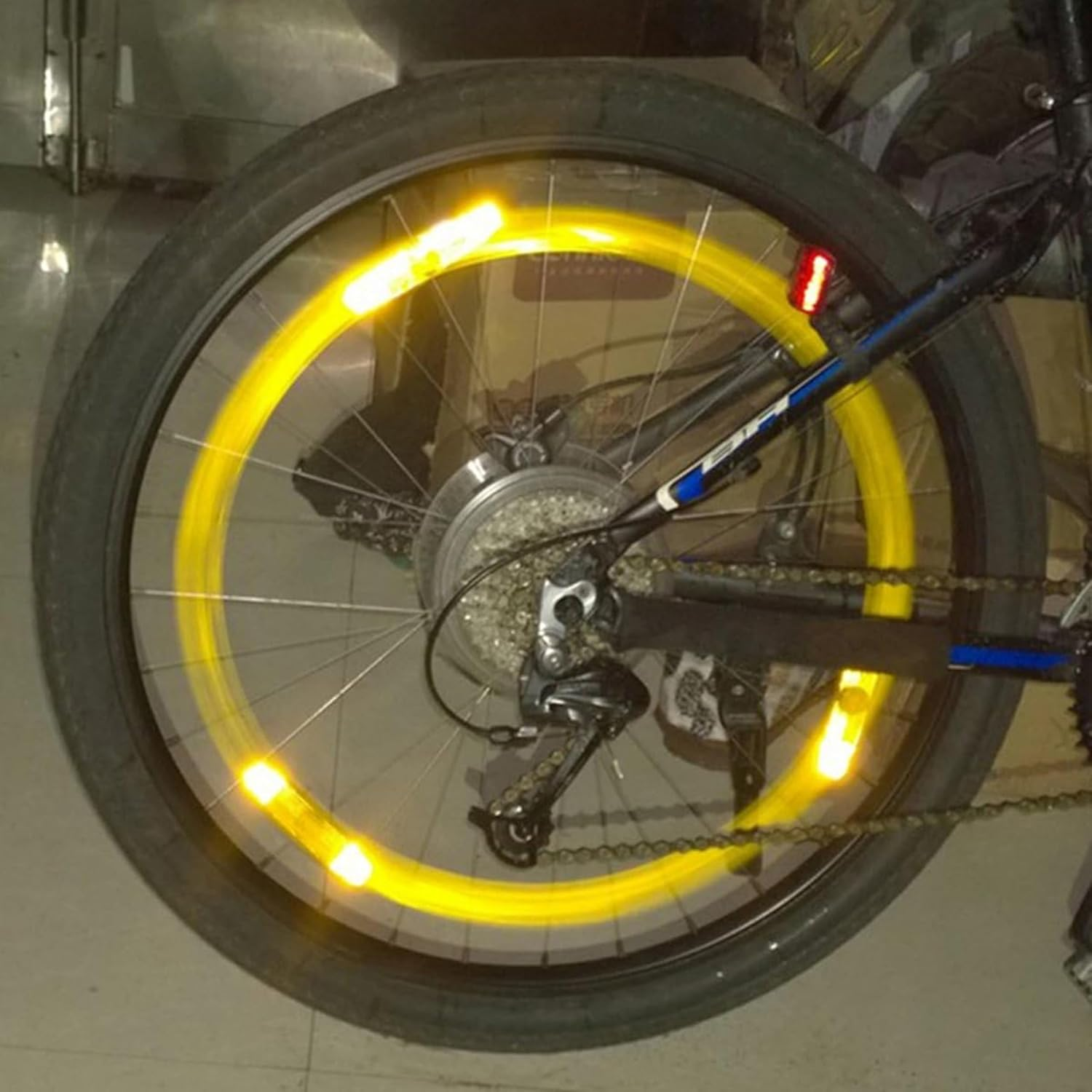 4 PCS Bicycle Wheel Spoke Reflectors,Bikes Wheel Reflectors,Bicycle Safety Warning Reflector Road,Reflective Bikes Clip,Bike Accessories for Mountain Bike Decoration Night Riding - White image number 7