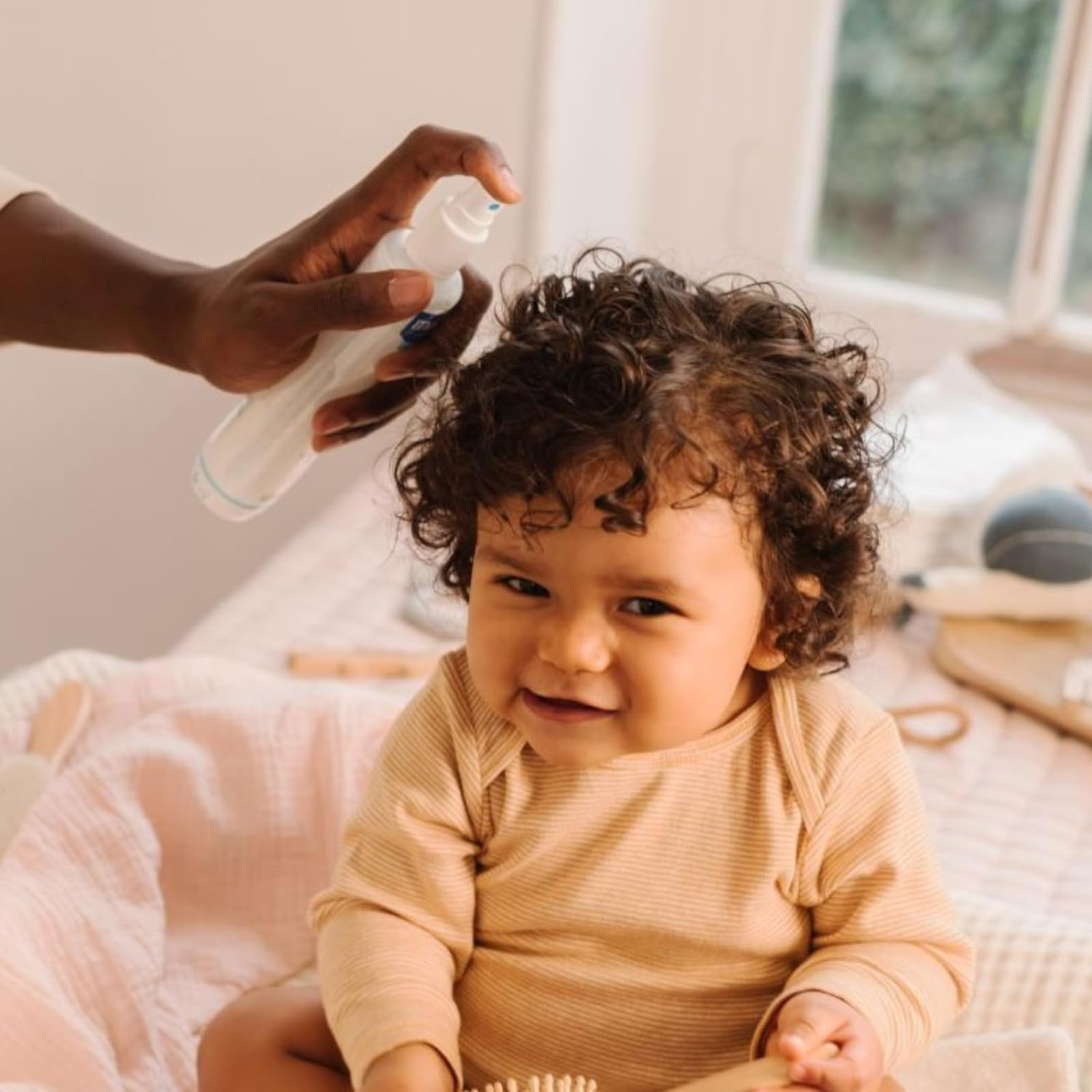 Mustela Skin & Hair Freshener Spray - for Normal Skin - 200Ml image number 6