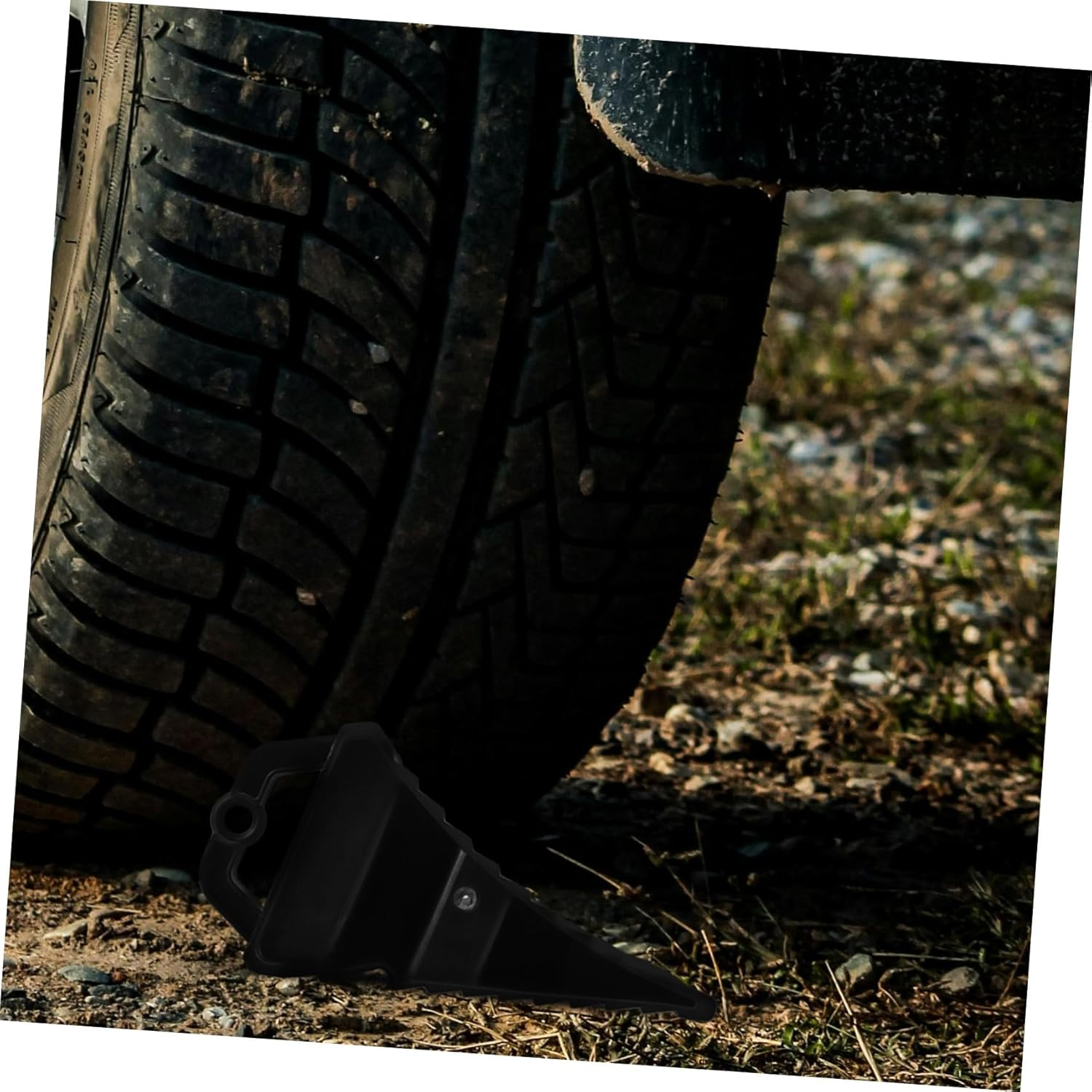 HONMEET Portable Plastic Truck Wheel Chocks Slip Tire Stoppers with Stable Lightweight Trailer Chocks for Camper and Car Parking Slopes