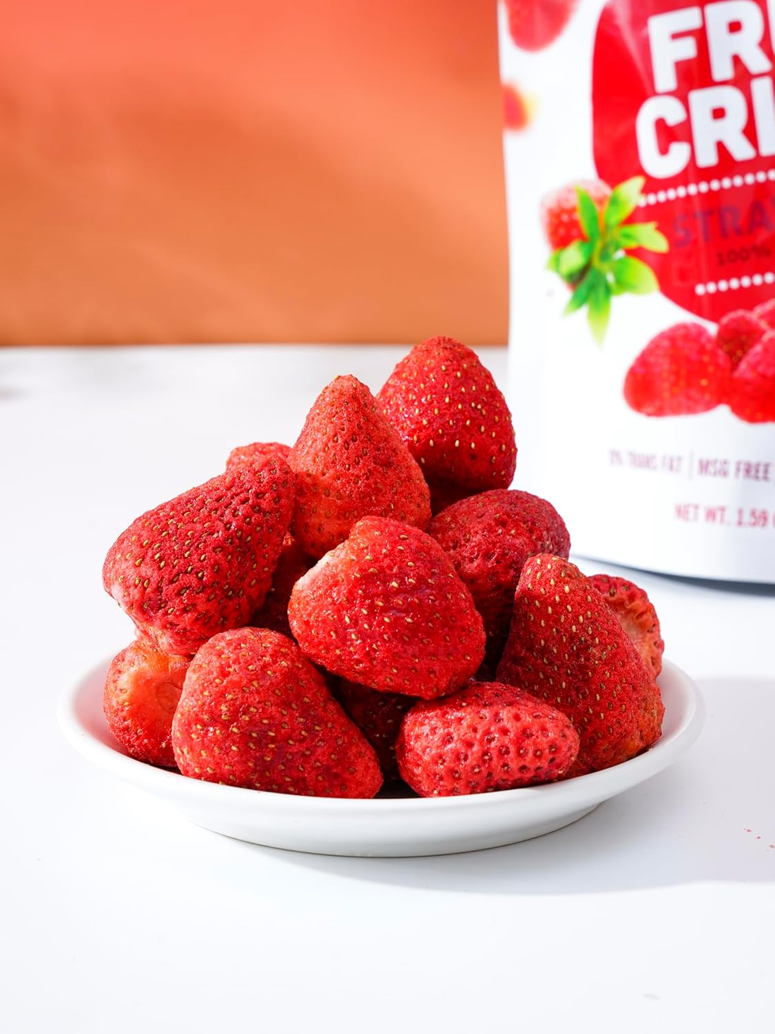 Shary Freeze Dried Strawberry Crisps, (6 X 45G) Bulk Pack image number 2