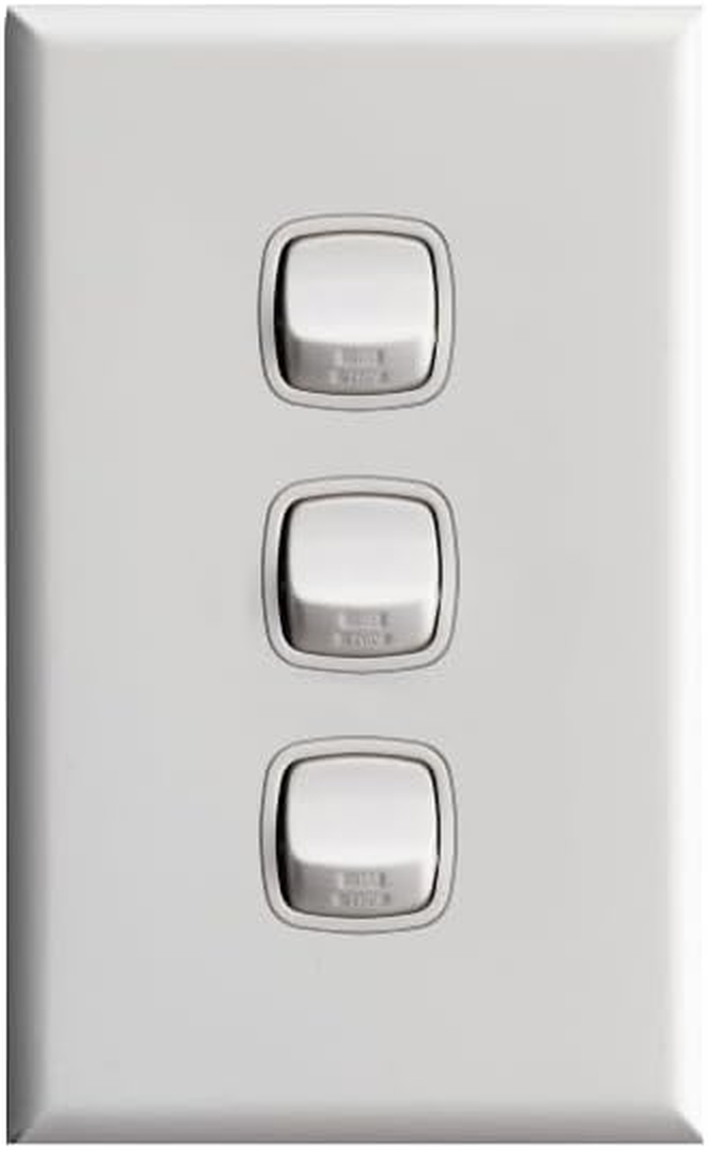 HPM 10 a 240 VAC 3 Gang Switch, White, (CDXL770/3WEWE) image number 1