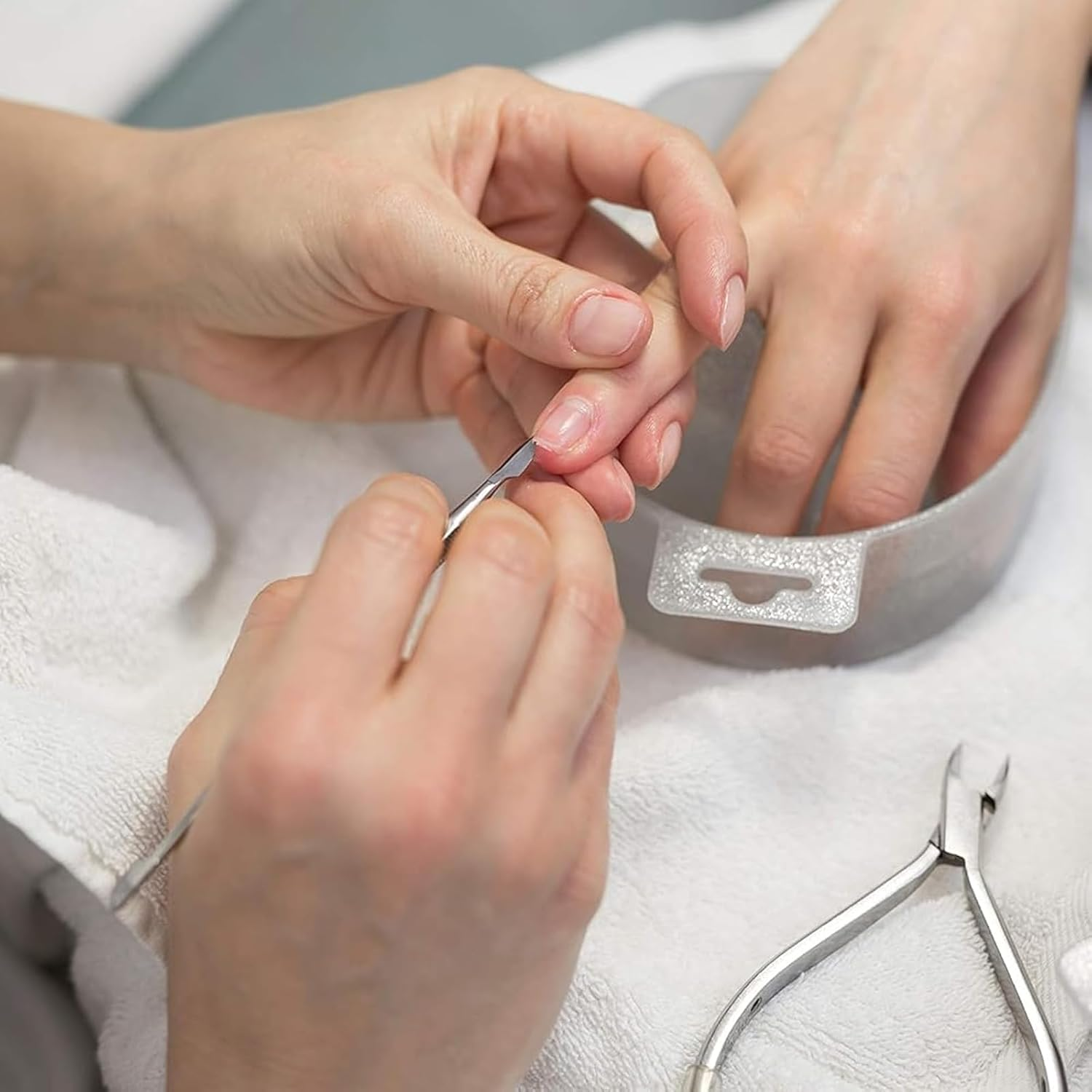 CALLYSONIC, Cuticle Pusher, Cuticle Remover, Gel Nail Accessories, Nail Accessories, 2 in 1, Cuticle Pusher 2 Sides, for Manicure, Pedicure, Nail Cleaning, Gel Nail Polish, Pack of 4 image number 5