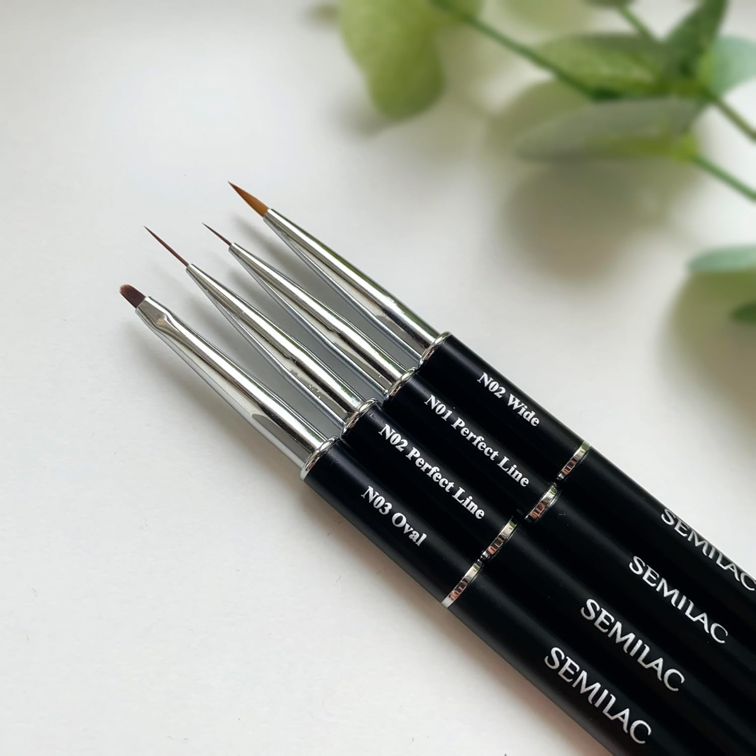 N02 Semilac Wide Nail Art Brush image number 1