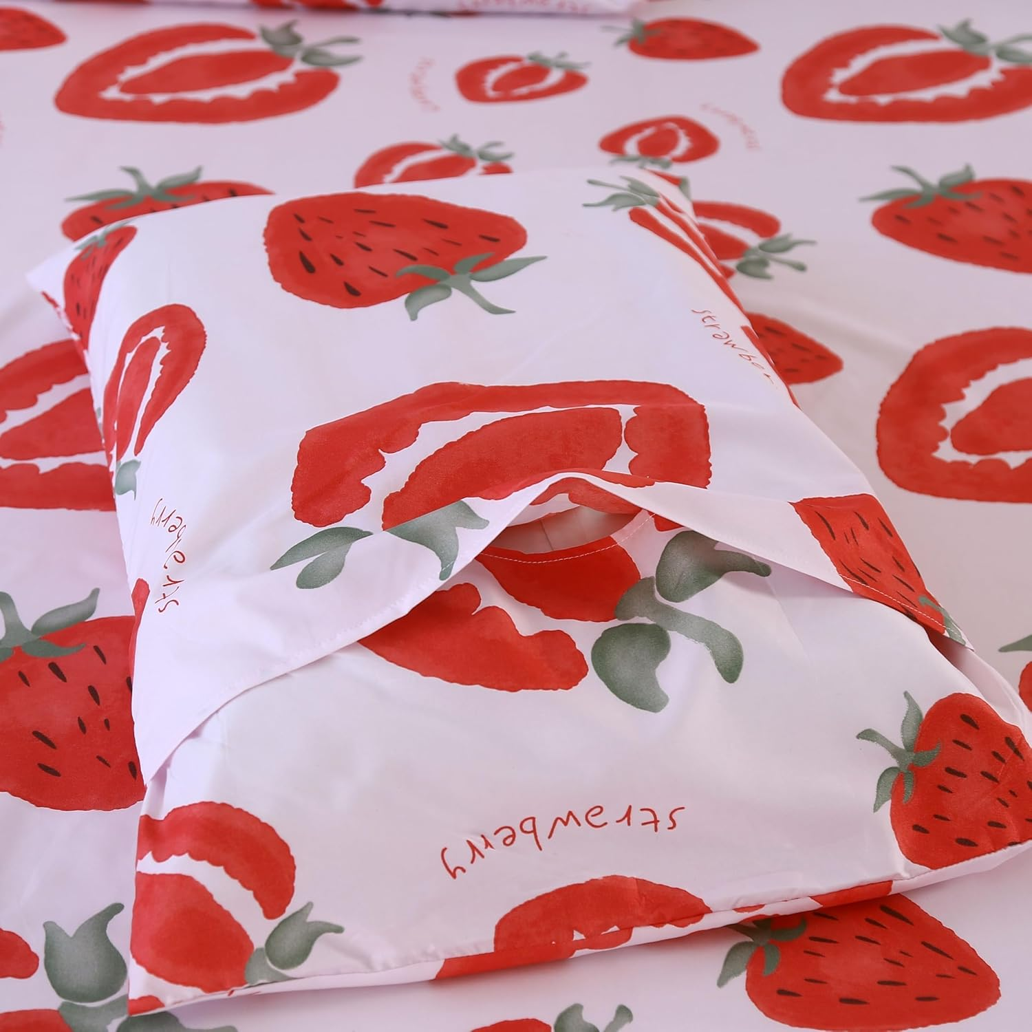 SDIII 4PCS Pink Strawberry Sheets Set Twin, Soft Microfiber Strawberry Sheets Twin Size, Cute Fruit Bedding Sheet Set for Girls Boys Kids and Teens