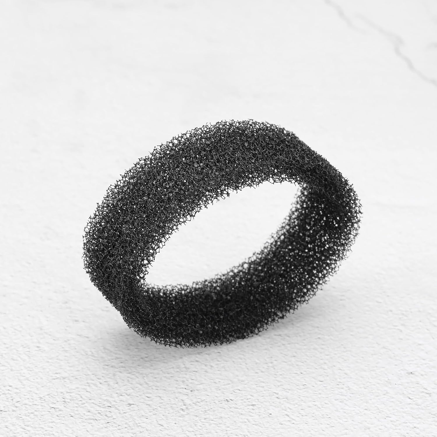 Emsea Pack of 16 Filter for Cat Drinking Fountain, Black round Filter Sponge, Replacement Filter for Drinking Water Sponge for Pets for 2.5 L/84 Oz and 2.2 L/74 Oz Drinking Fountain for Pets image number 2