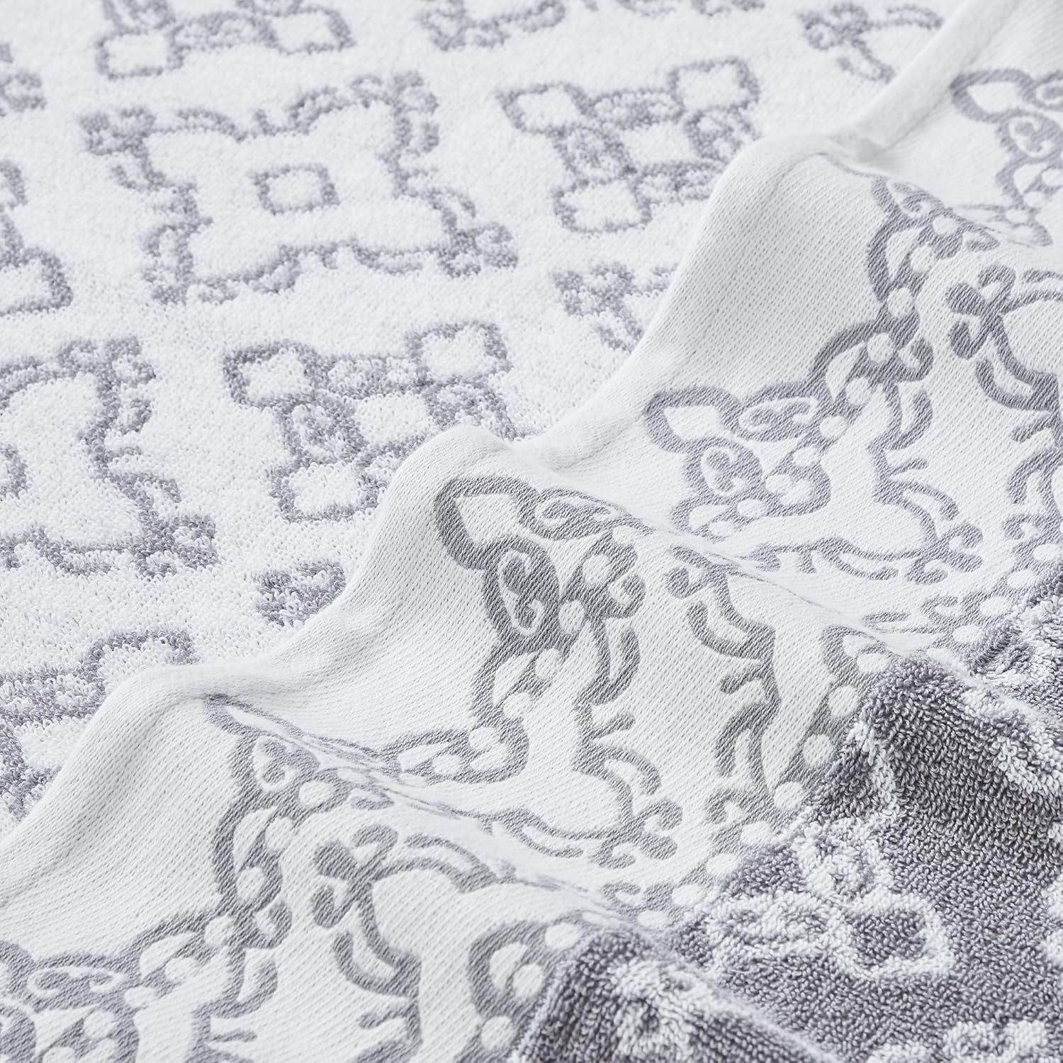 Modern Threads 6 Piece Set, 2 Bath Towels, 2 Hand Towels, 2 Washcloths Yarn Dyed Jacquard/Solid Towel Set Charlize Stone - Dark Sage image number 2