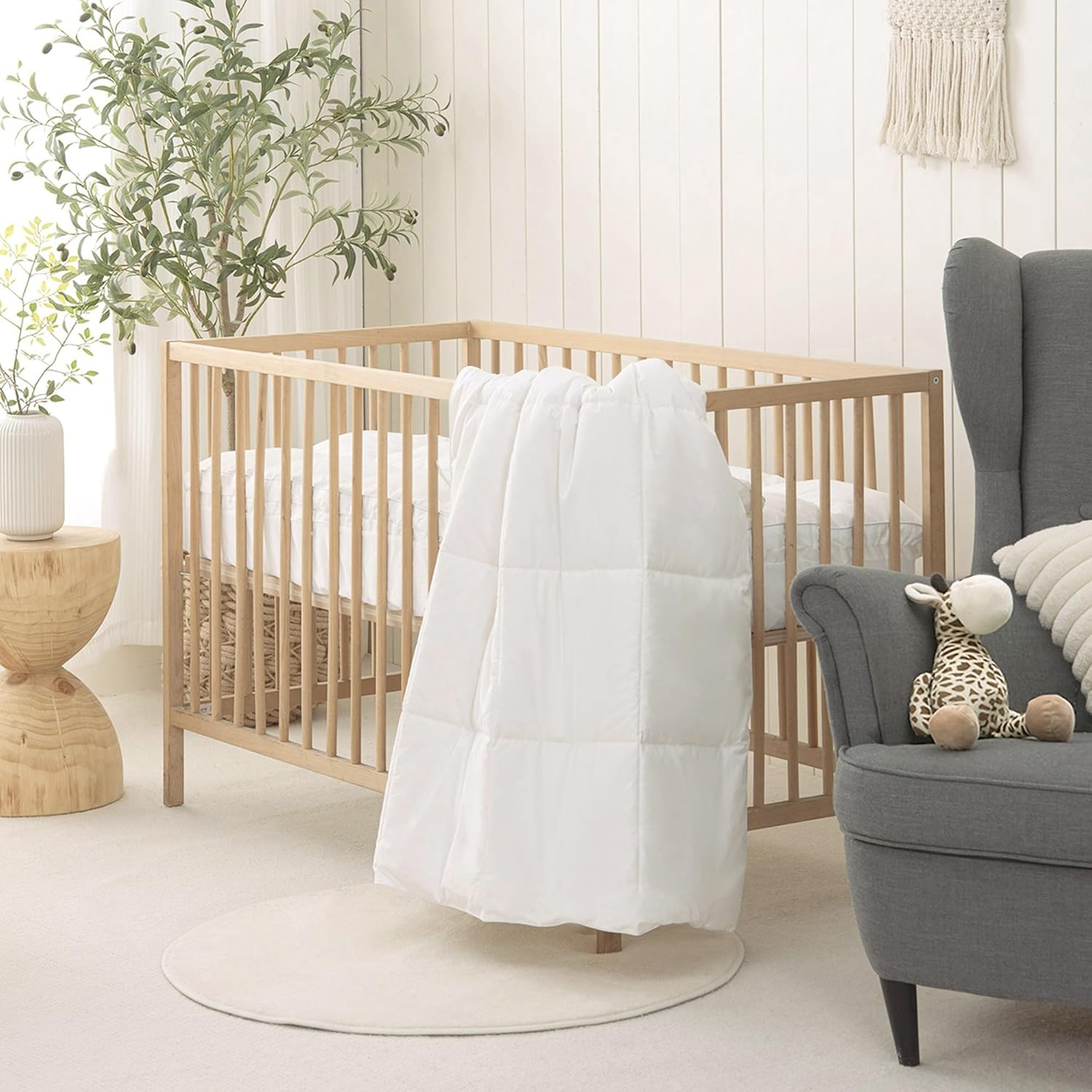 Dreamaker Baby 100% Australian Wool Baby Quilt Cot Size Washable Natural Comfort Light Weighted Standard 100 by Oeko-Tex Hypoallergenic Breathable Reduce Moisture Purafresh Treated & Machine Washable image number 3