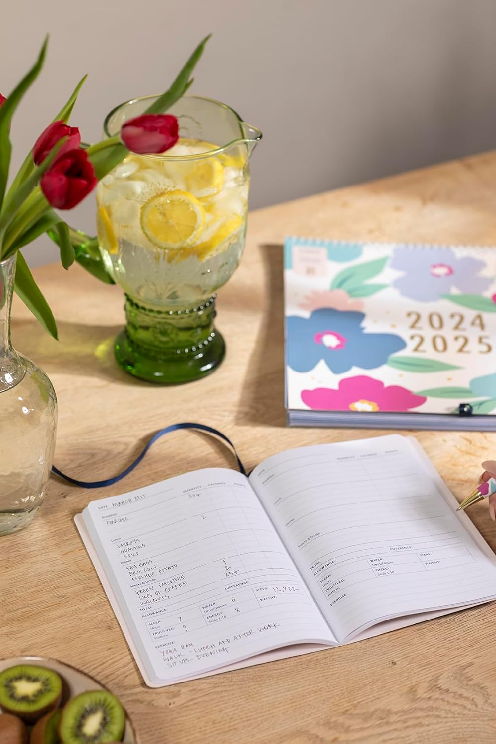 Busy B Food Journal - Floral Daily Food Journal with Weekly Meal Planning, Shopping Lists & Notes. Planner to Help Track Weight Loss - Works with Weight Watchers and Other Diet Plans! FSC&reg; Certified image number 5