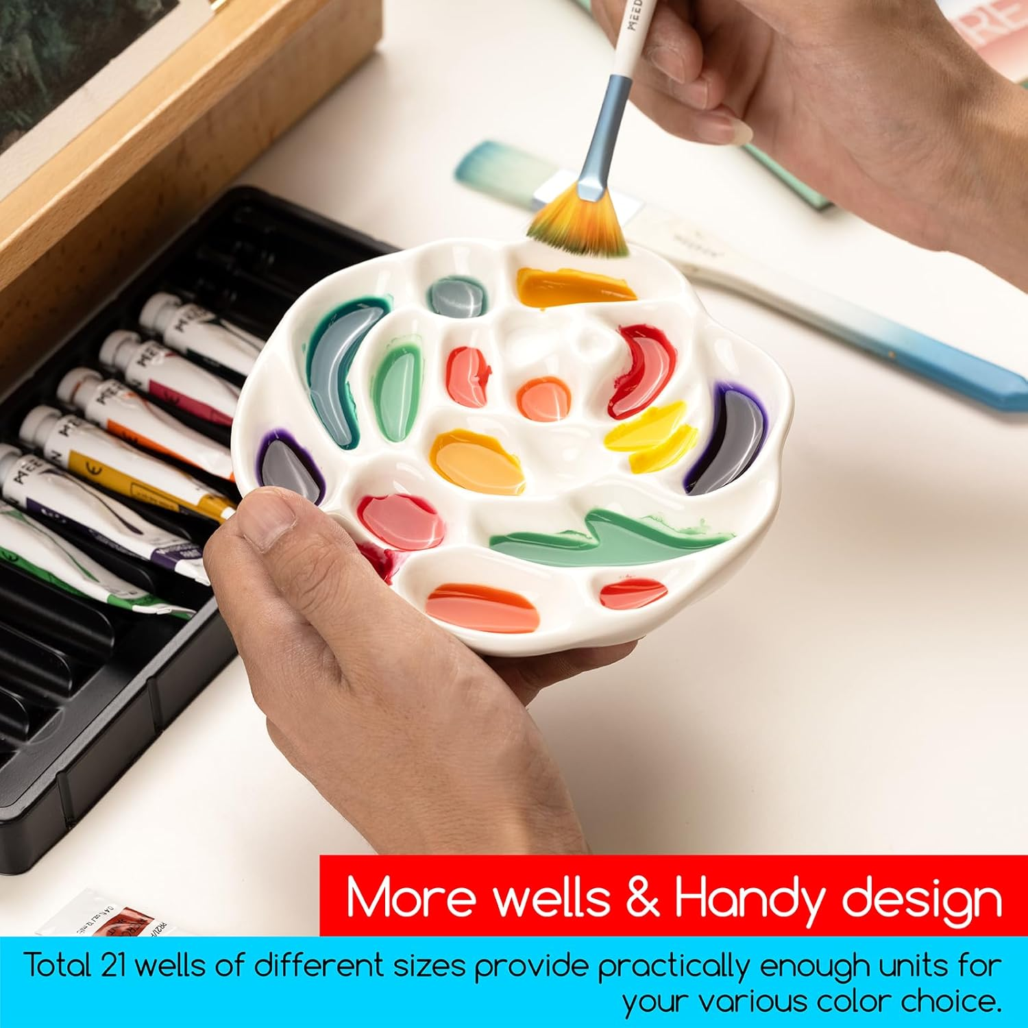 MEEDEN Ceramic Art Paint Palette - Porcelain Mixing Tray for Watercolor, Gouache, Acrylic Painting - 15Cm Rose Artist Palette