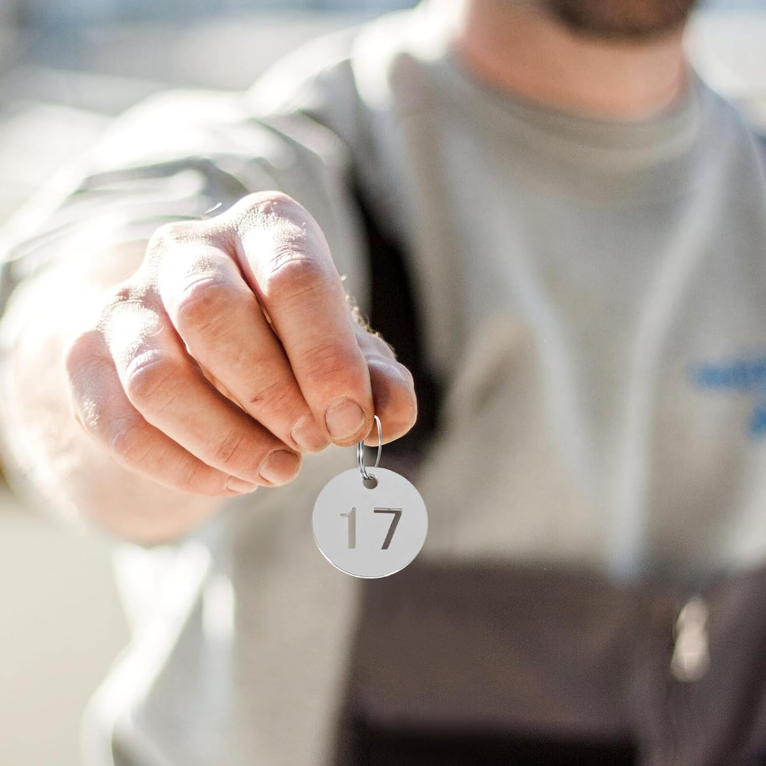 MUCKLILY Stainless Steel Numbered Key Tags Hollow round Metal Key Labels for Travel Luggage Organizing 20Pcs Set