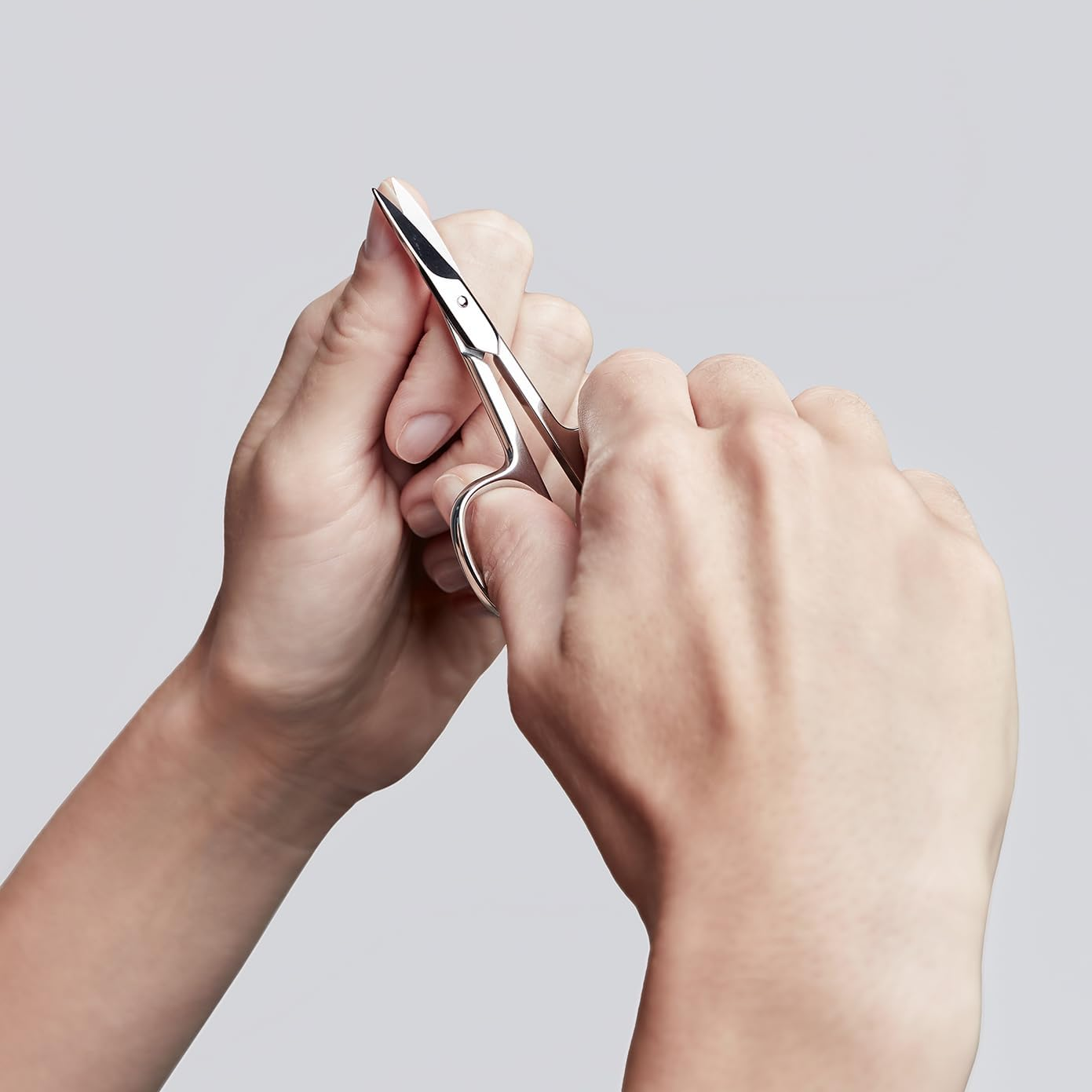 Zwilling Classic Nail Scissors image number 2