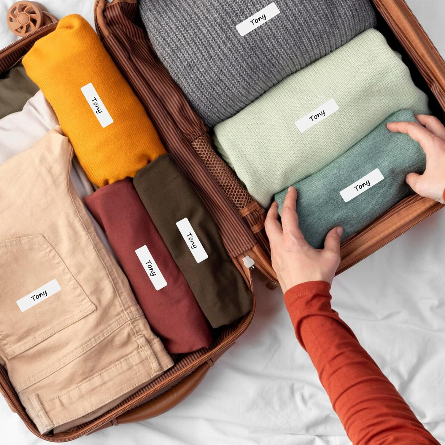 Maxgear 90 Pcs Kids No-Iron Clothing Labels, 0.5X1.75 Inch Self-Stick Fabric Tags, Washer Friendly Write-On Waterproof Name Labels for School Daycare Nursing Care image number 5