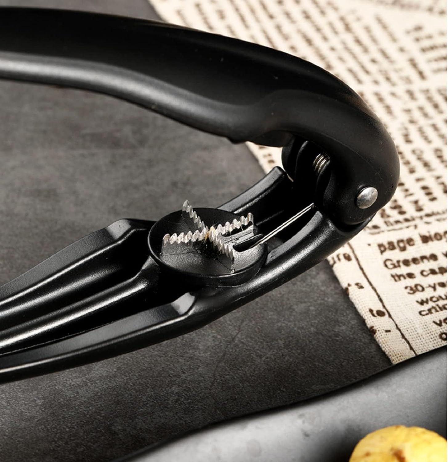 Chestnut Peeler Chestnuts Cutter Knife Nutcracker Chestnut Clip Kitchen Tools Dried Fruit Opener image number 1