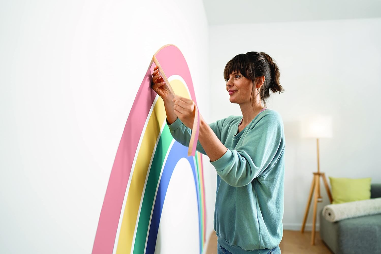 Tesa Masking Tape Curves - Curved Tape with Extra Strong Crepe for Masking Curves and Irregular Shapes - for Rough and Smooth Surfaces - 25 Mx 25 Mm image number 1